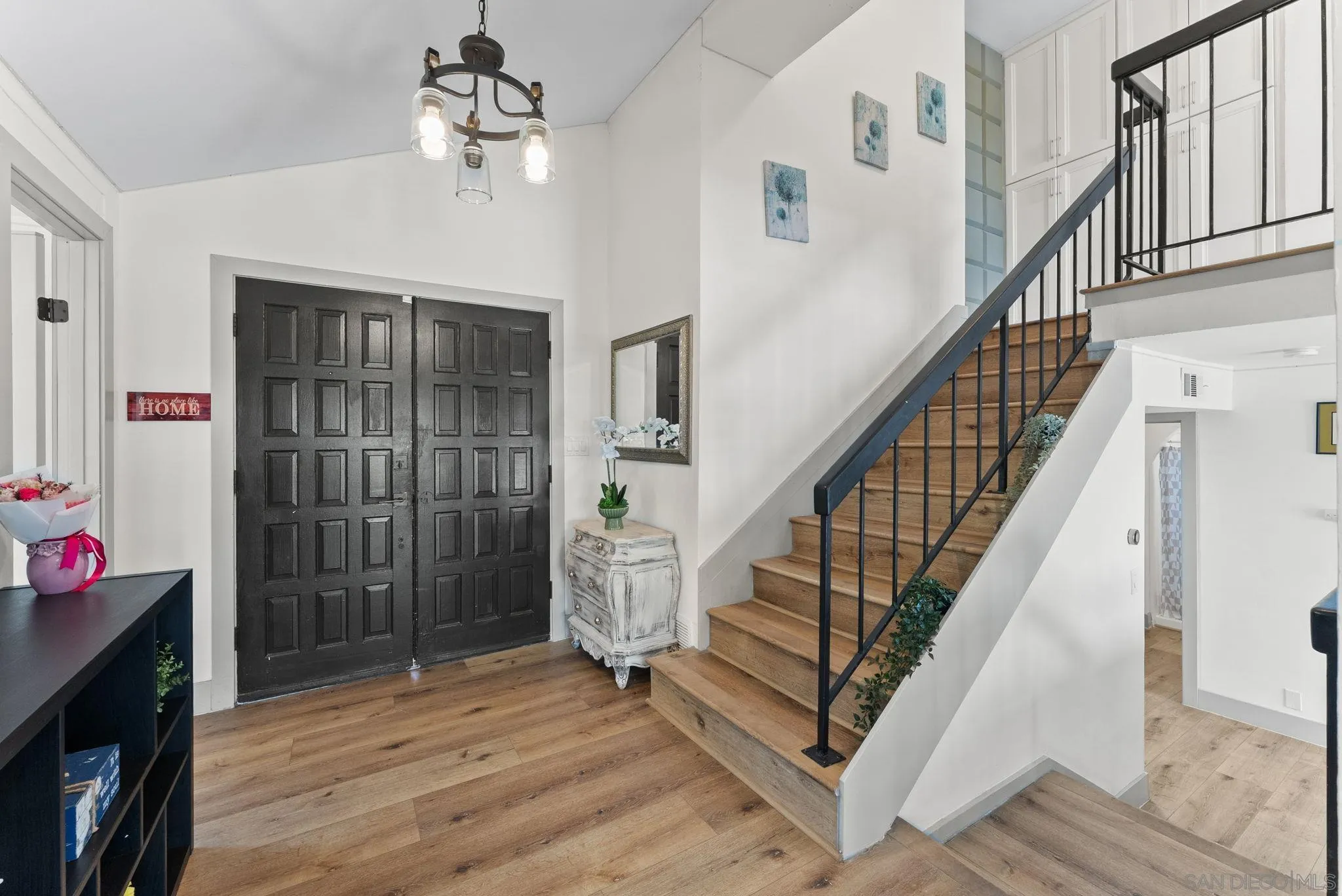 10111 Cliffwood Dr, La Mesa, CA 91941 - Main photo, La Mesa, CA