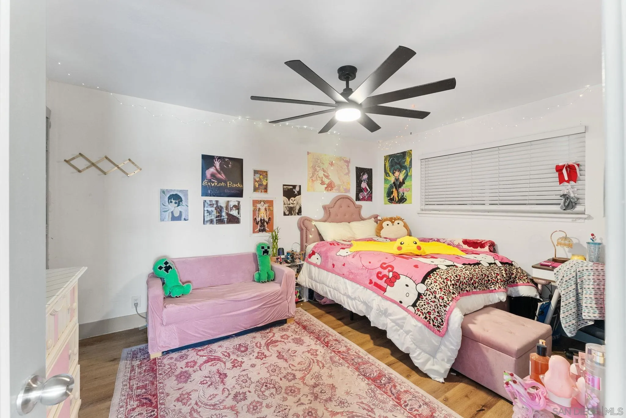https://cdn.realtyfeed.com/cdn/127/260018921/b9040987f9b83616b972f0474e7cb2d5.webp