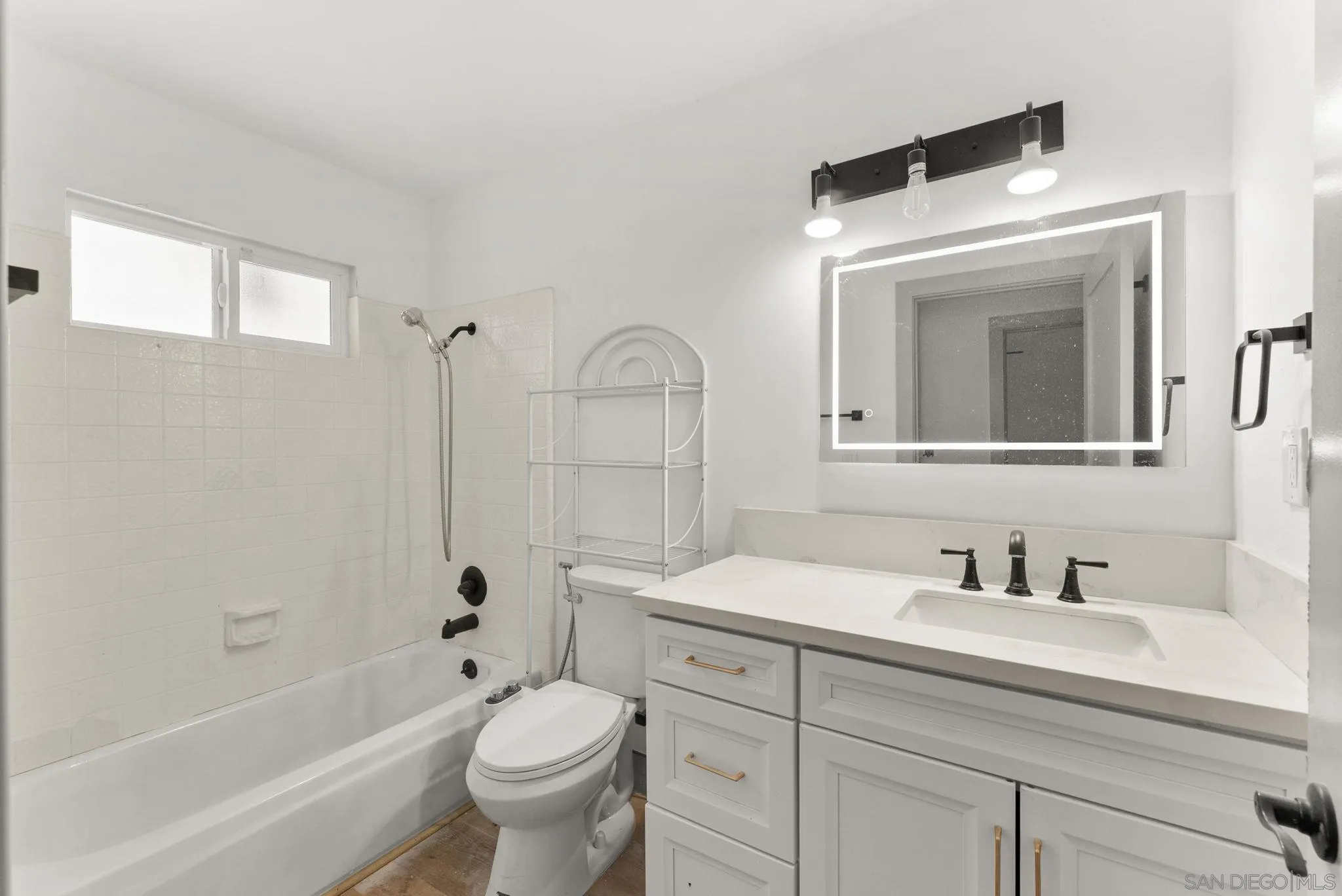 https://cdn.realtyfeed.com/cdn/127/260018921/be4cbabd25da16b18e5bb0e59f7b556f.webp