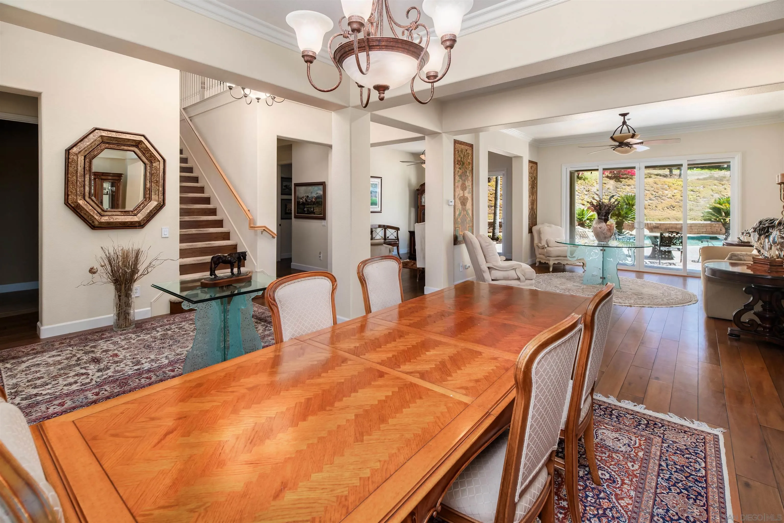 https://cdn.realtyfeed.com/cdn/127/260018926/56926b3157d648870be71e8188332625.webp
