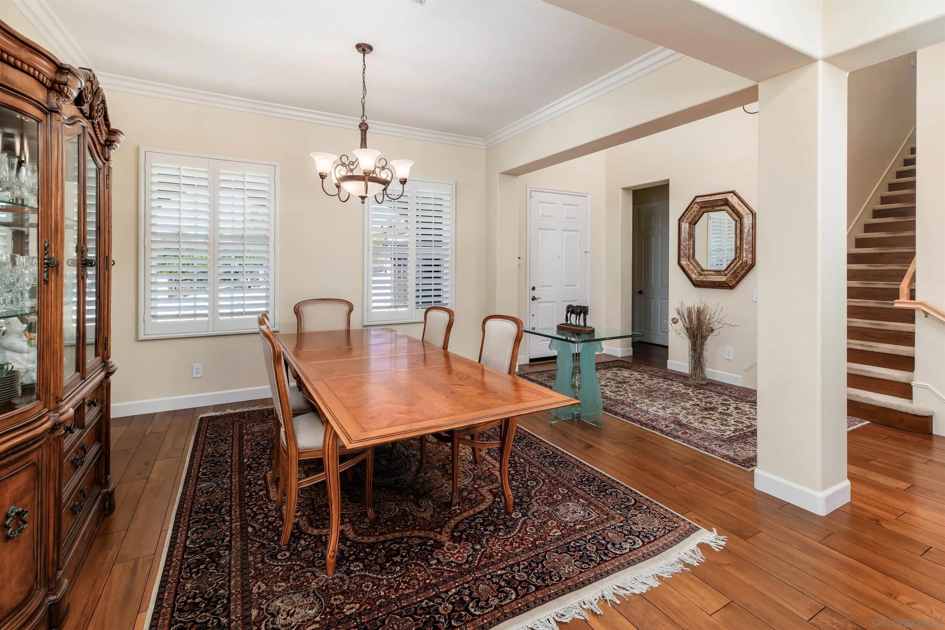 https://cdn.realtyfeed.com/cdn/127/260018926/ab7f796c64e0faec3bc53b405d23f5d3.webp