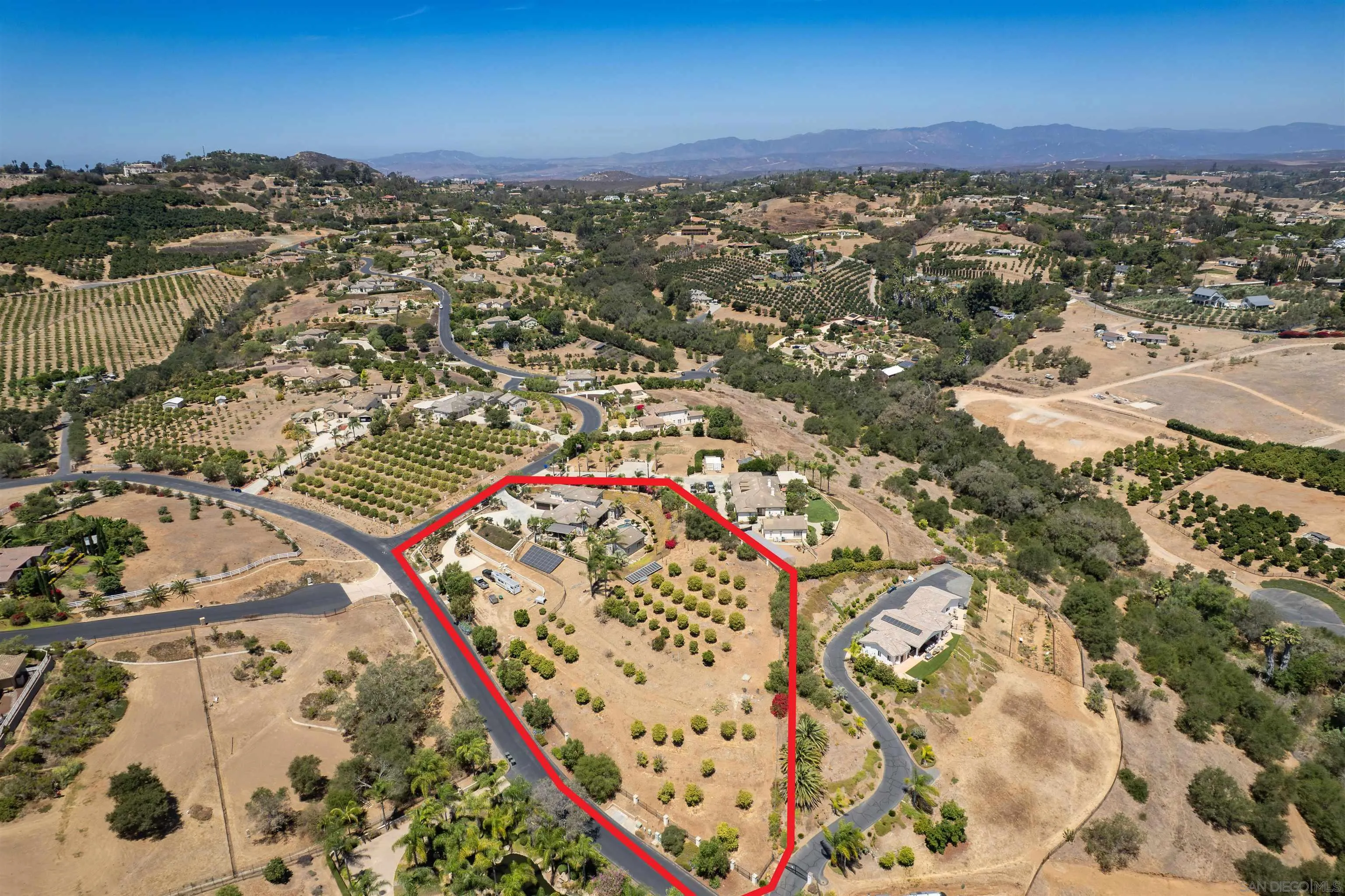 5148 Minneola Drive, Fallbrook, CA 92028 - Photo 5 of 49, Fallbrook, CA