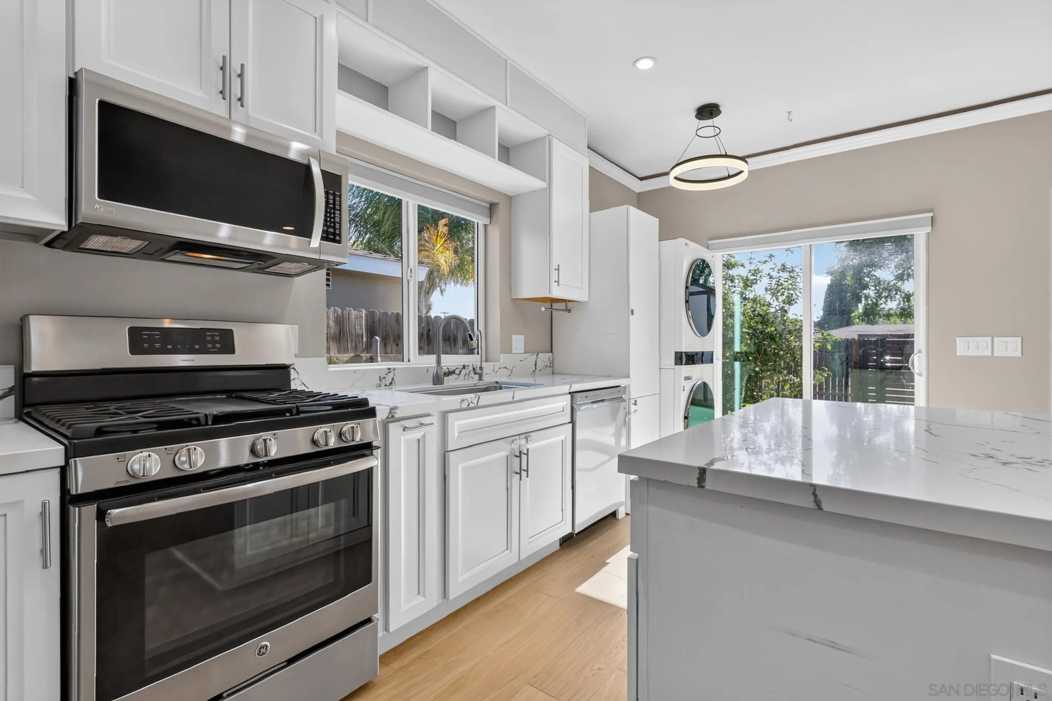7105 Hoffman Ave Unit A, La Mesa, CA 91941 - Main photo, La Mesa, CA