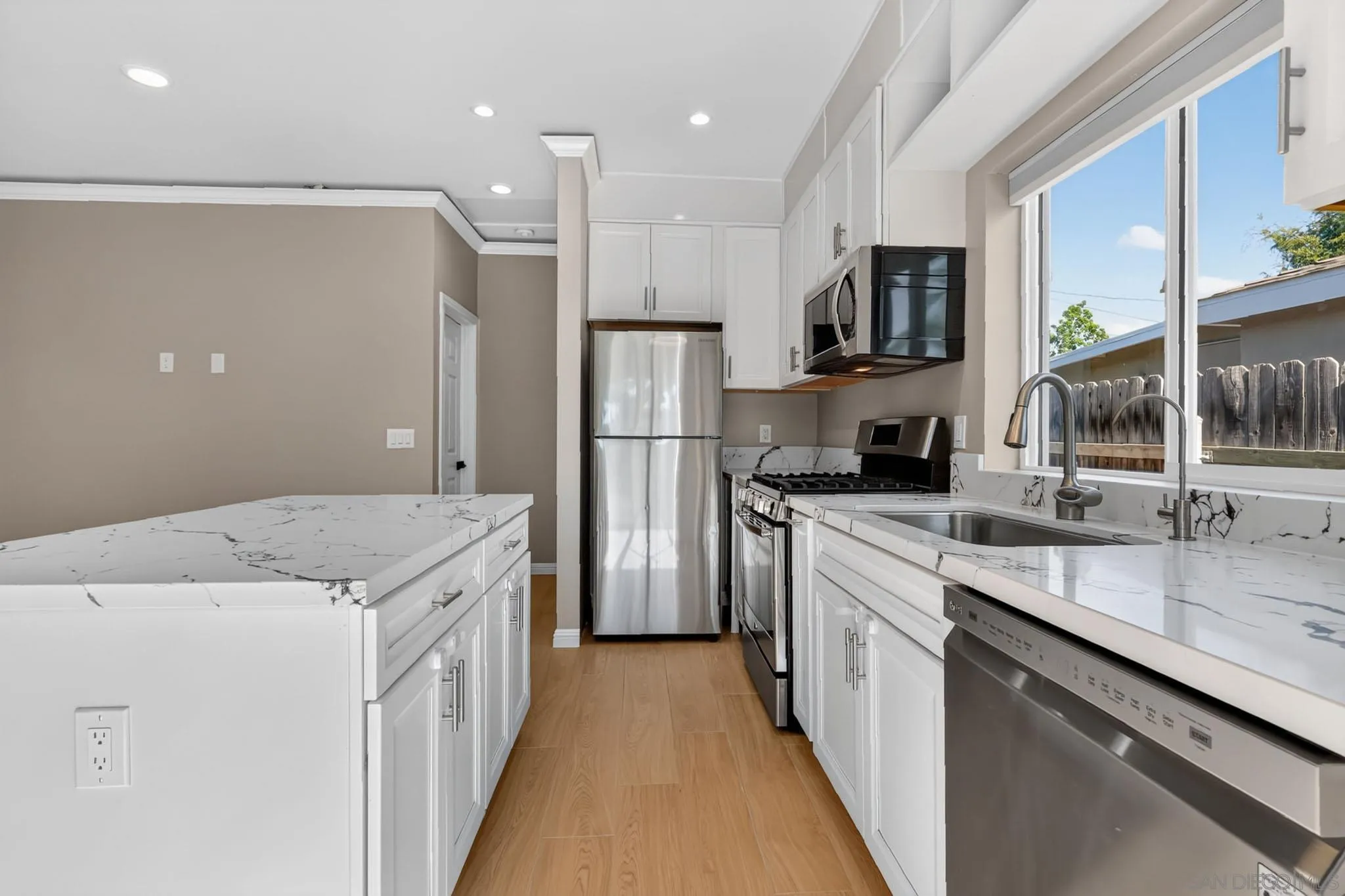 7105 Hoffman Ave Unit A, La Mesa, CA 91941 - Photo 2 of 21, La Mesa, CA