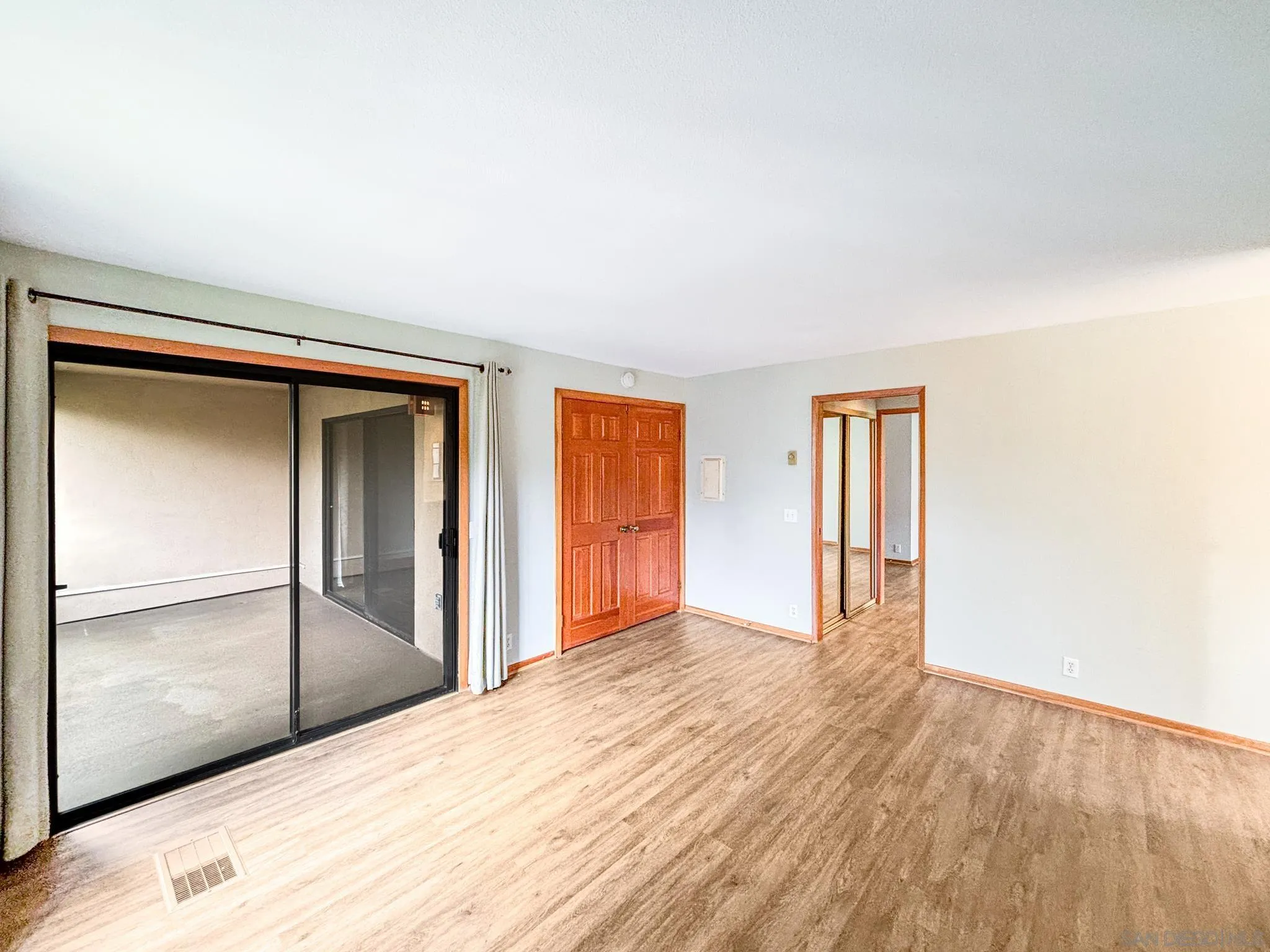 Photo #17: 260018929 Listing: Photo #17