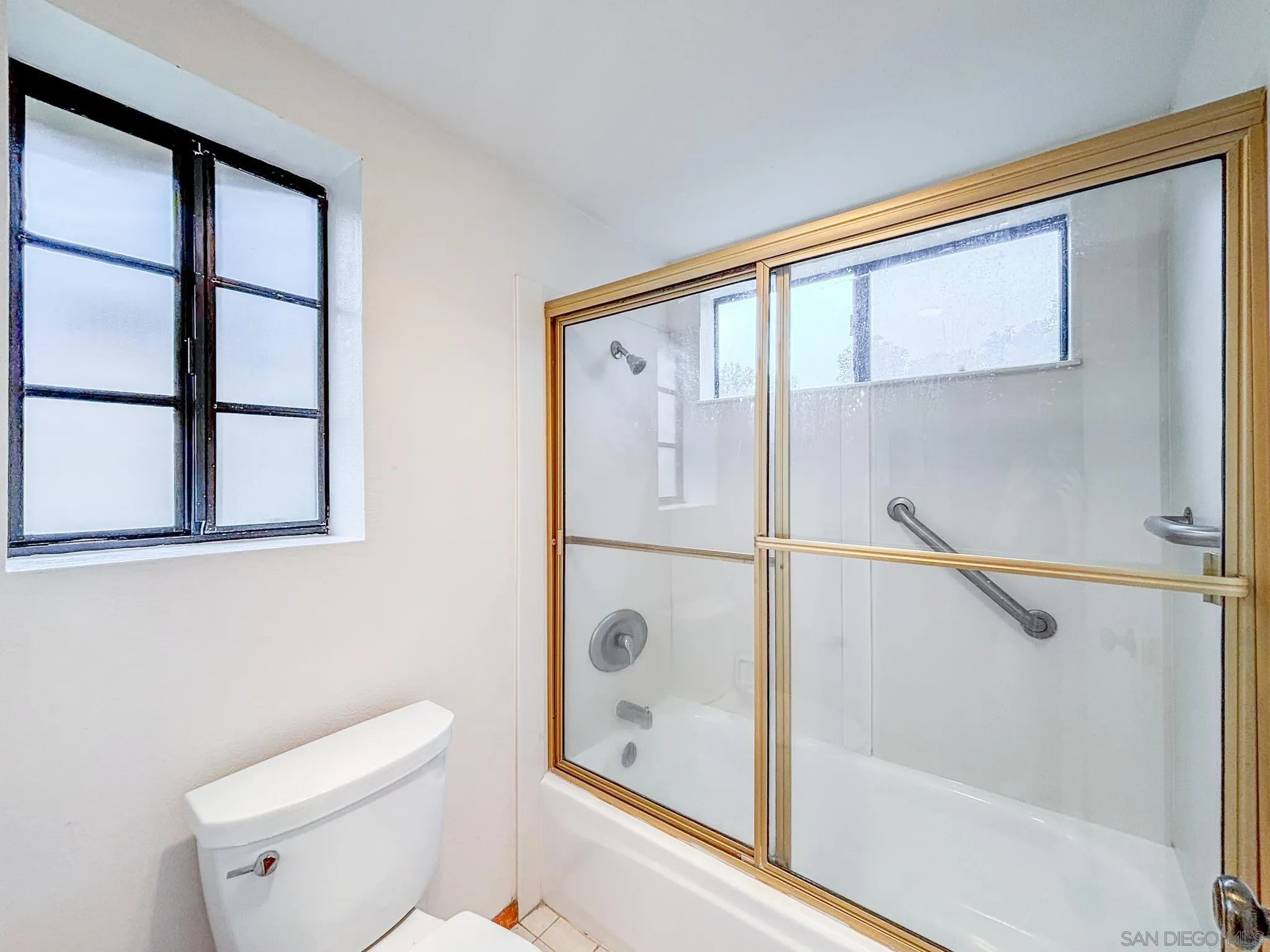 Photo #22: 260018929 Listing: Photo #22