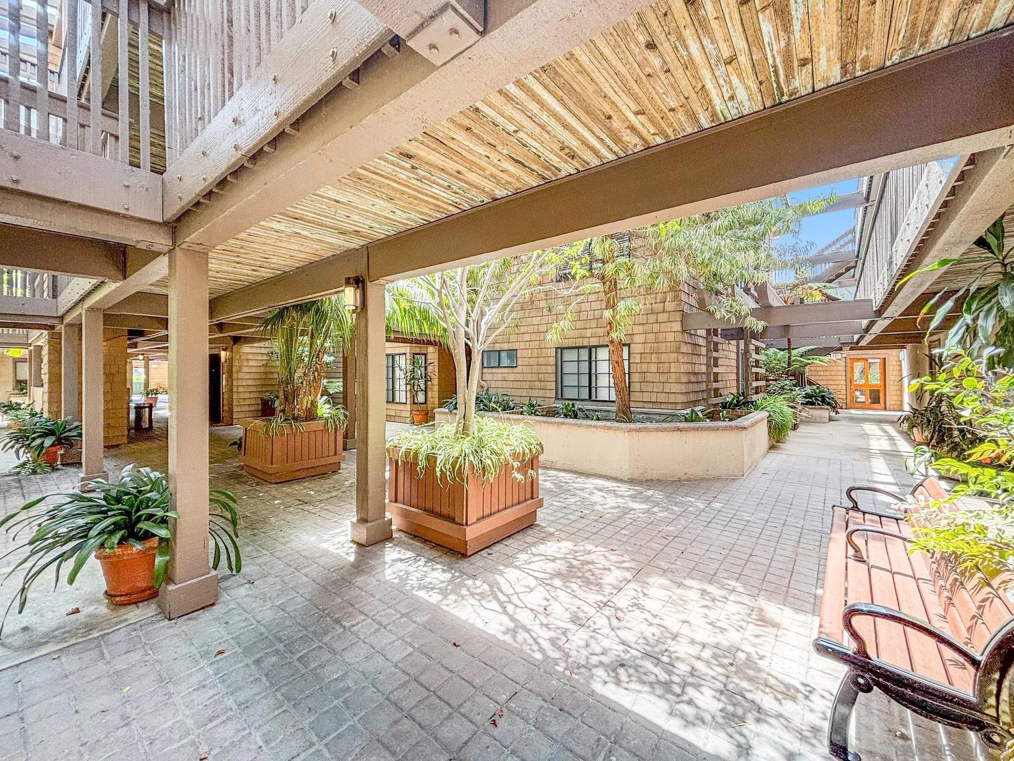 Photo #26: 260018929 Listing: Photo #26