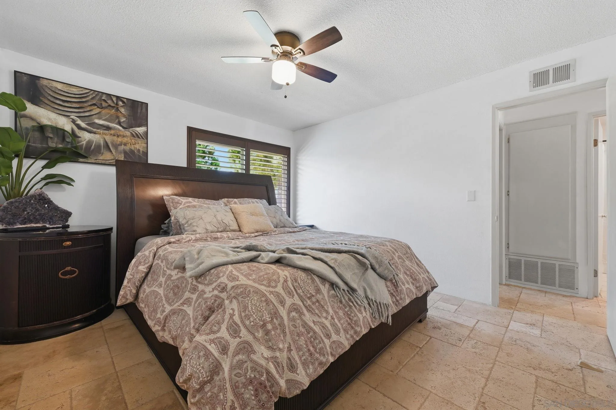 Photo #16: 260018930 Listing: Photo #16