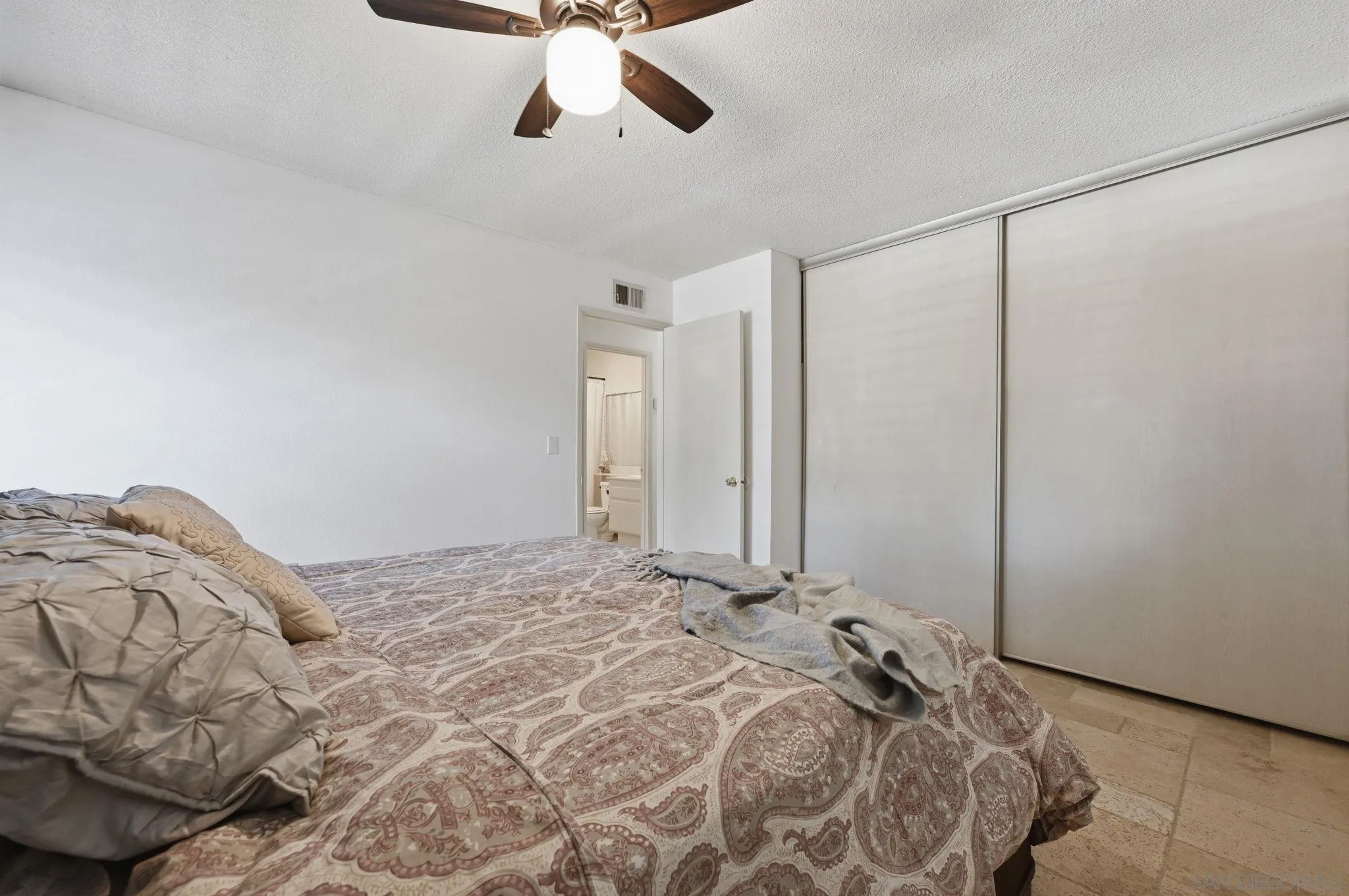Photo #17: 260018930 Listing: Photo #17