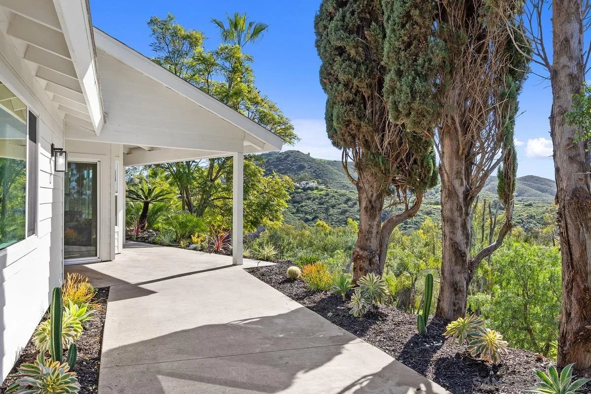 1112 Starview Dr, Vista, CA 92084 - Photo 4 of 53, Vista, CA