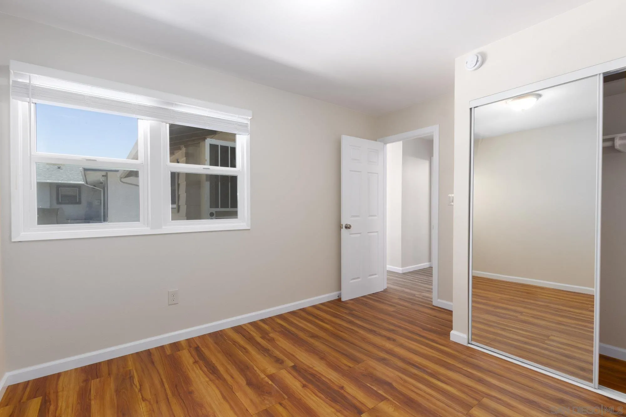 https://cdn.realtyfeed.com/cdn/127/260018932/0bfb385b64fd31863c0d9f12a9d9d22e.webp