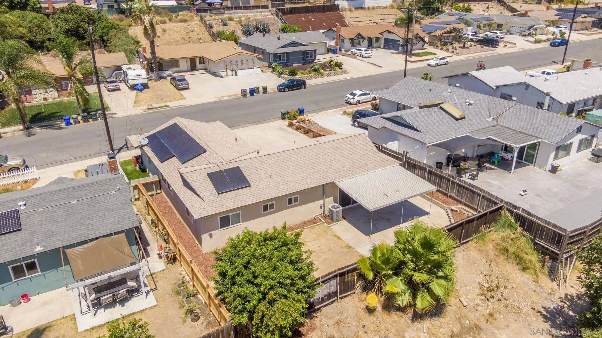 https://cdn.realtyfeed.com/cdn/127/260018932/27454f6345d1f11ef98bd52e223278aa.webp