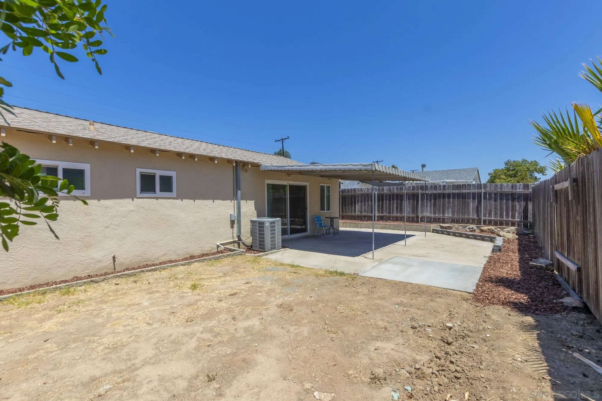 https://cdn.realtyfeed.com/cdn/127/260018932/35b0217fb12b242efdc6591adc0a32fb.webp