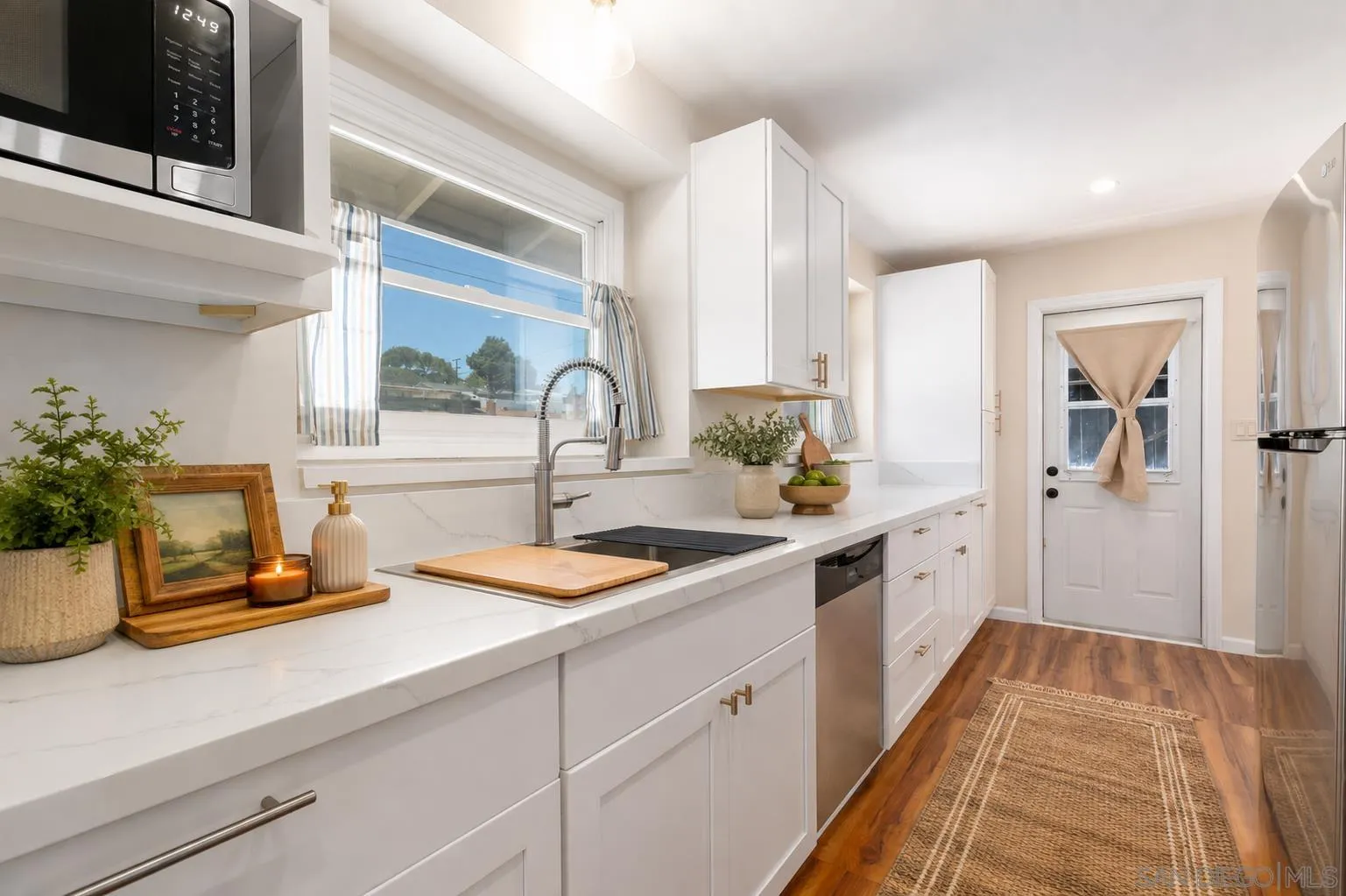https://cdn.realtyfeed.com/cdn/127/260018932/e6d2486b649a85a24ed1d6f107963793.webp