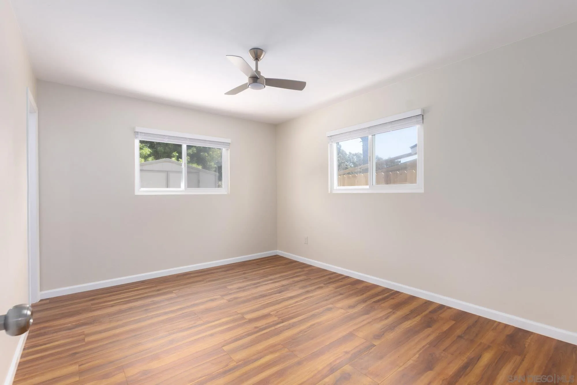 https://cdn.realtyfeed.com/cdn/127/260018932/e84696fe70afe95fb67cfc87a4e30fe0.webp