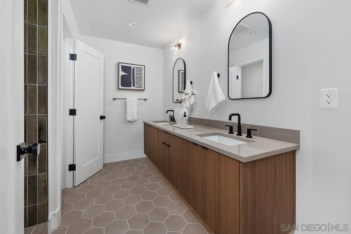 Photo #29: 260018934 Listing: Photo #29