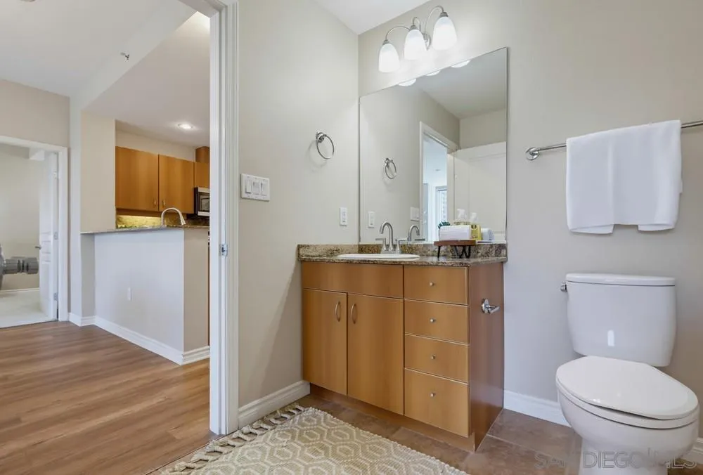 Photo #24: 260018942 Listing: Photo #24