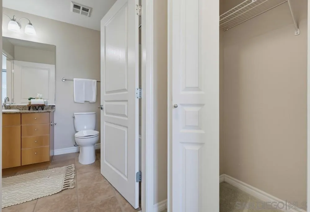 Photo #23: 260018942 Listing: Photo #23