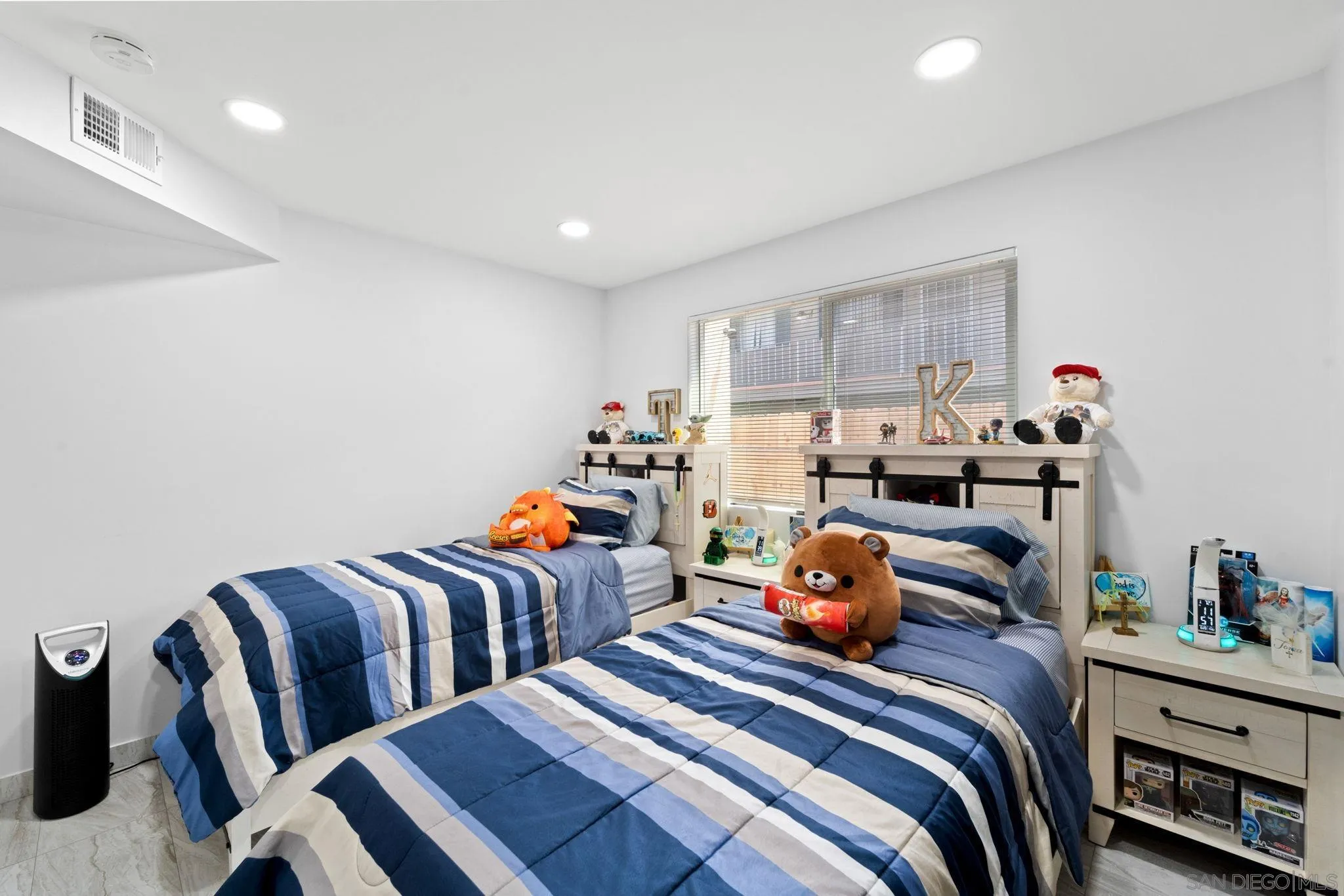 Photo #18: 260018955 Listing: Photo #18