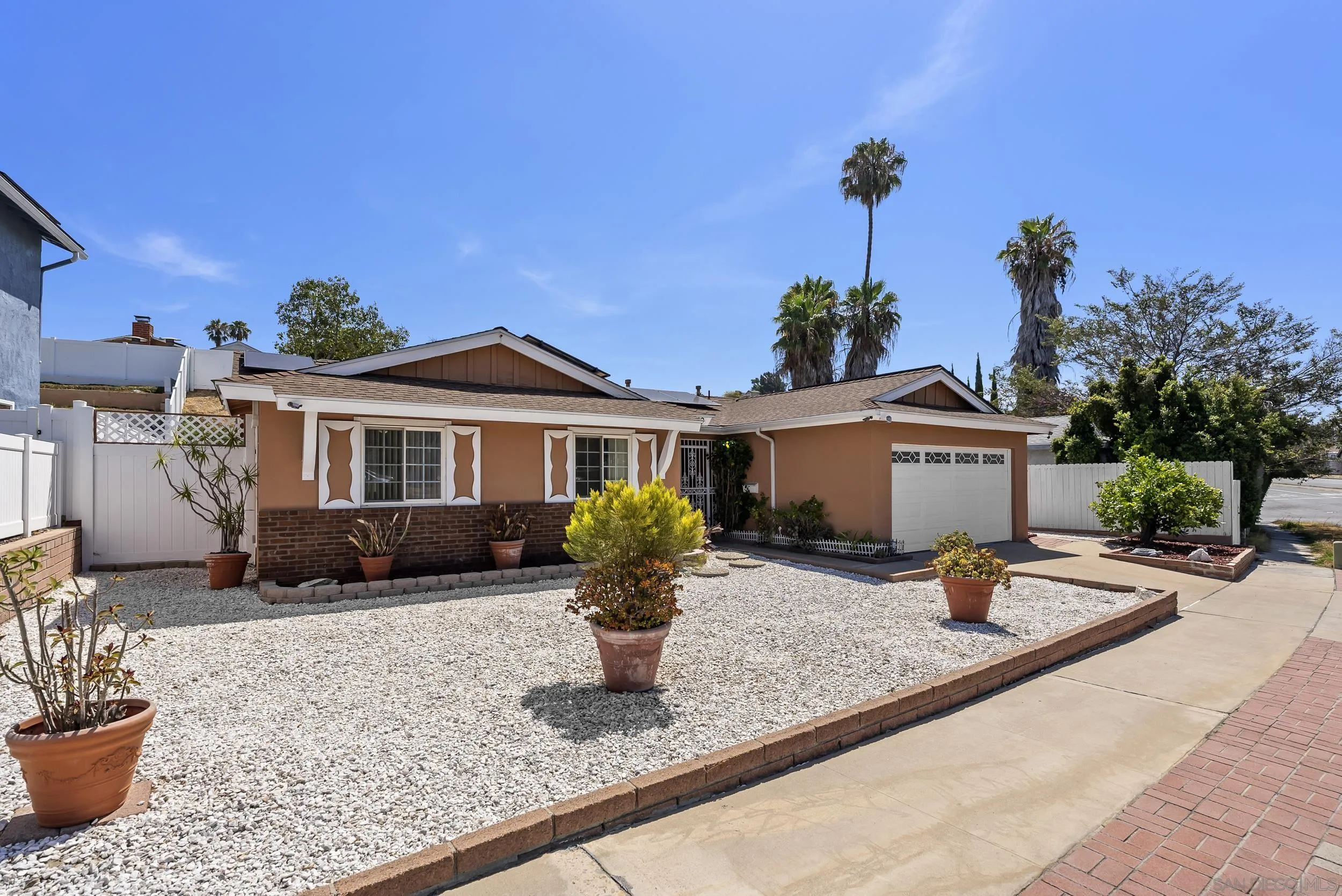 619 Meadowbrook Dr., San Diego, CA 92114 - Photo 5 of 45, San Diego, CA