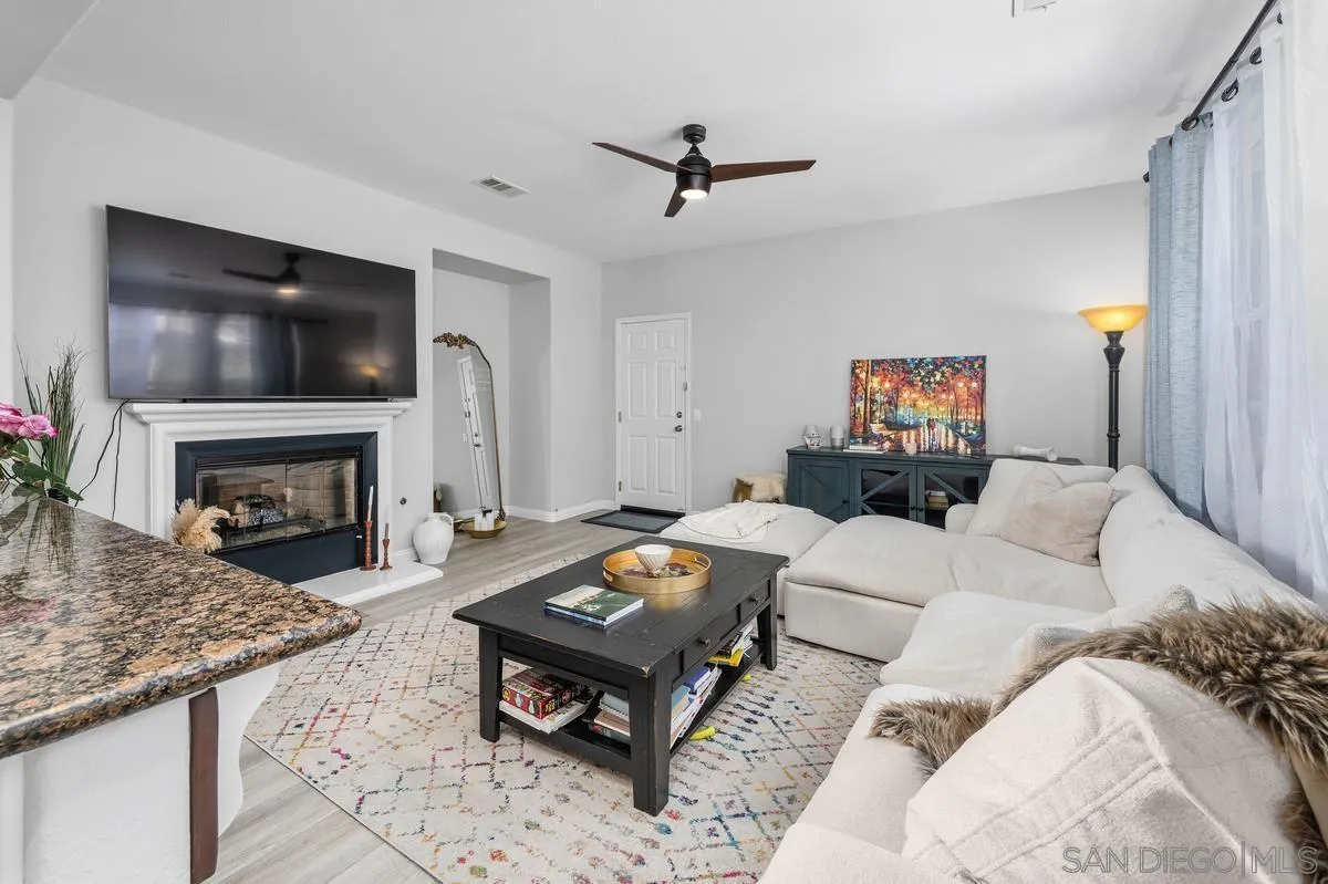https://cdn.realtyfeed.com/cdn/127/260018963/91f91a233335dc9256bc924743489316.webp