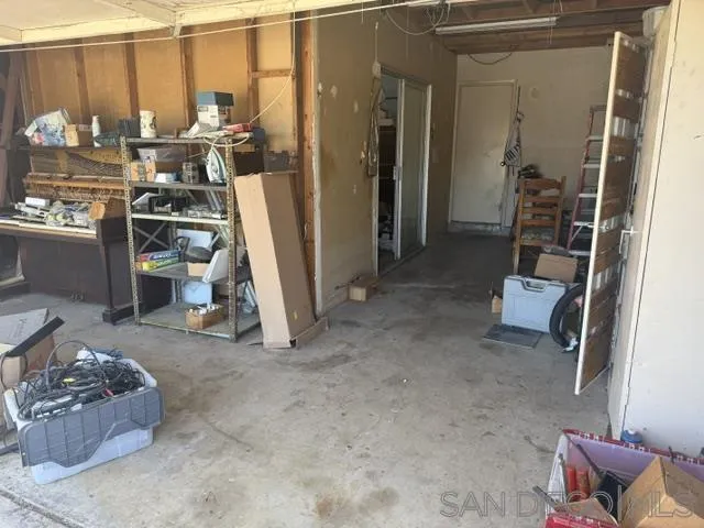 https://cdn.realtyfeed.com/cdn/127/260018970/1c66113754b70e41f15016f8b347b3e8.webp