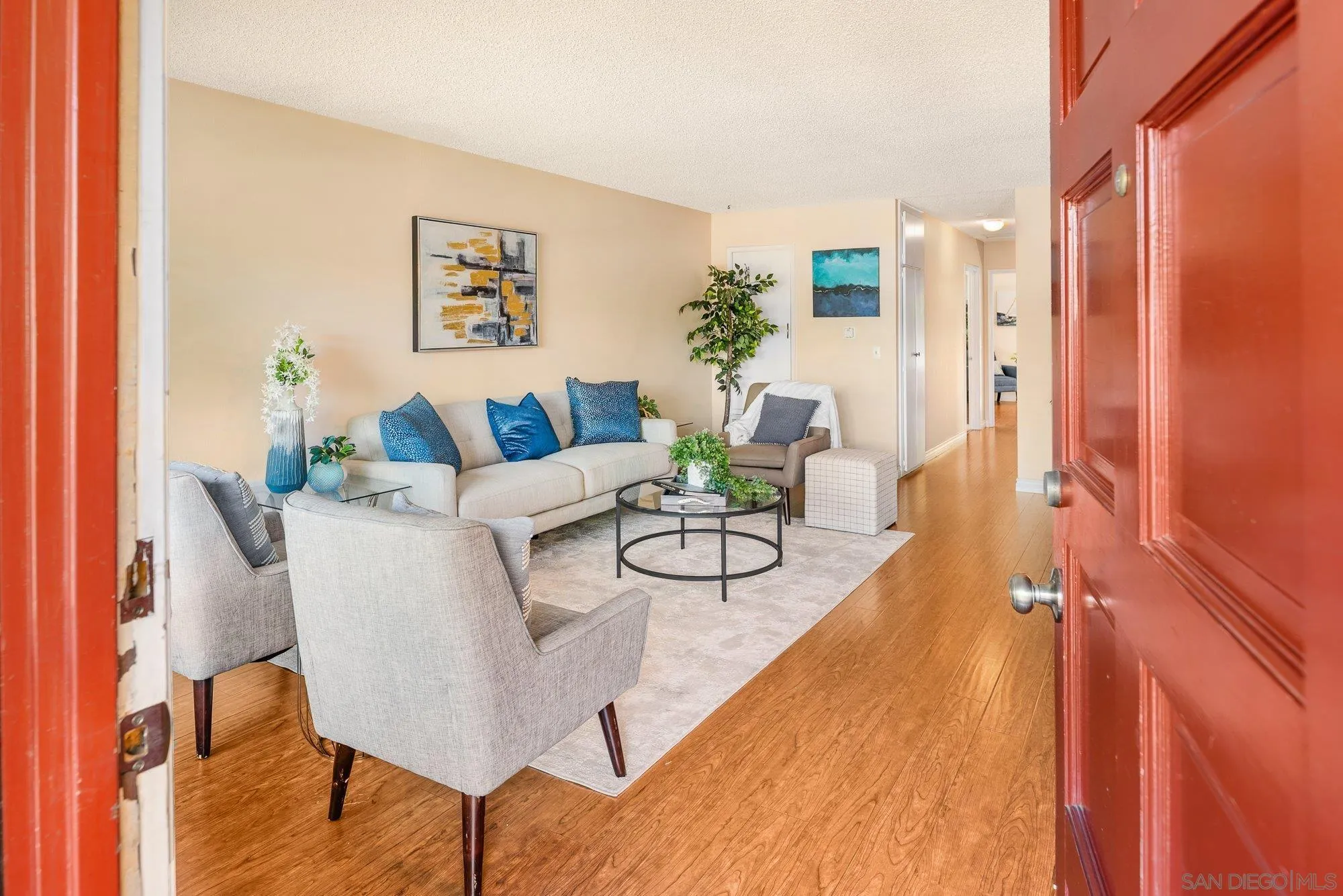 9015 Fanita Rancho Rd., Santee, CA 92071 - Photo 5 of 29, Santee, CA