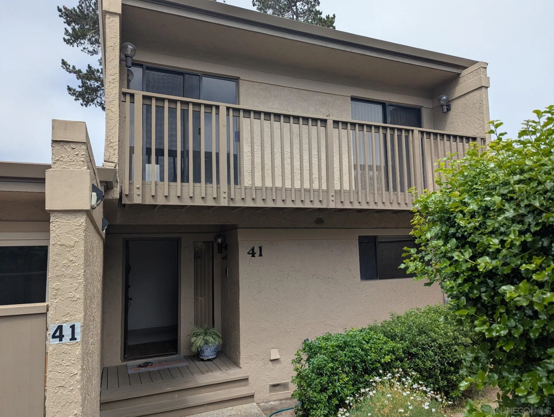 Monterey, CA 93940