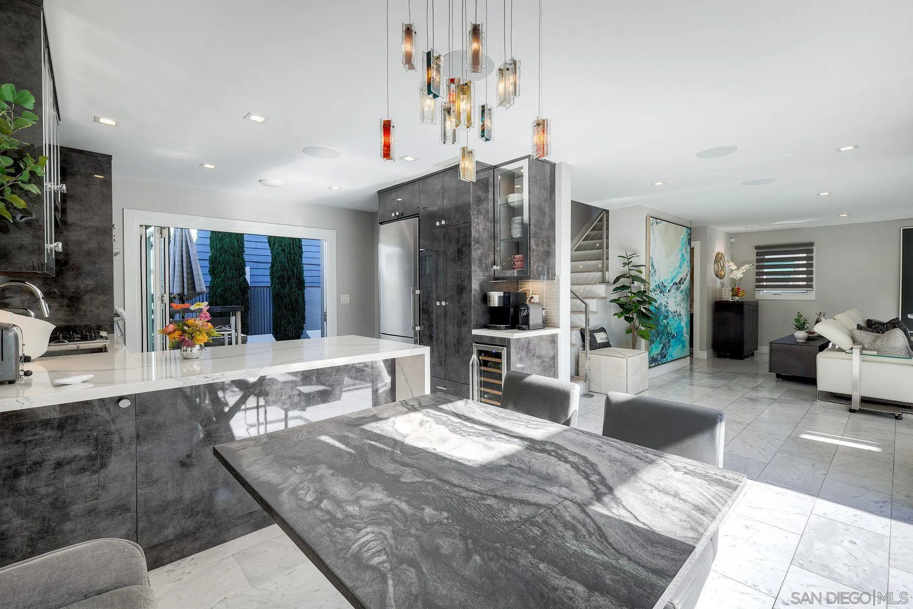 https://cdn.realtyfeed.com/cdn/127/260018977/104da8fcb888c7d9999b7a4ba3ef5cd9.webp