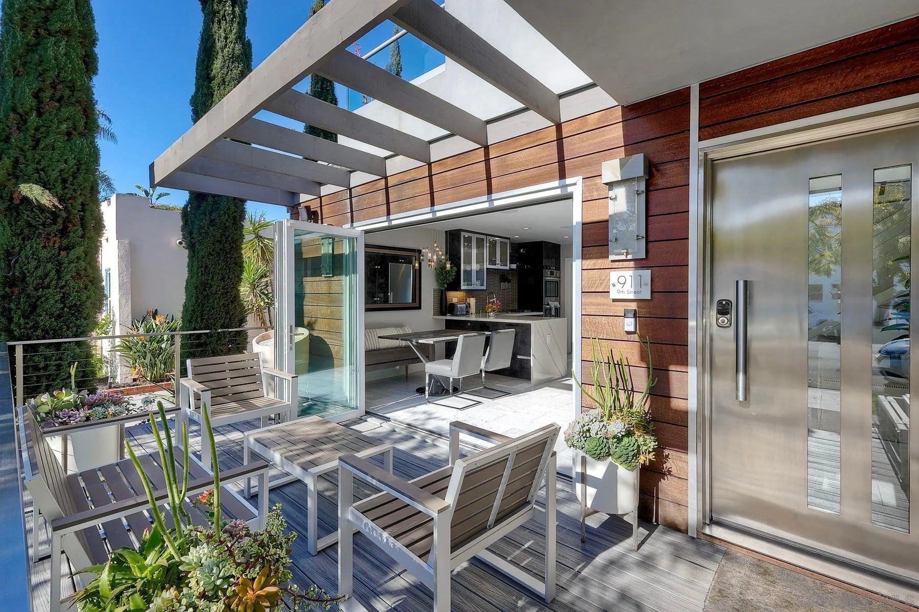 https://cdn.realtyfeed.com/cdn/127/260018977/42f8a7e543619a2a5093d7ac05e5ffe9.webp