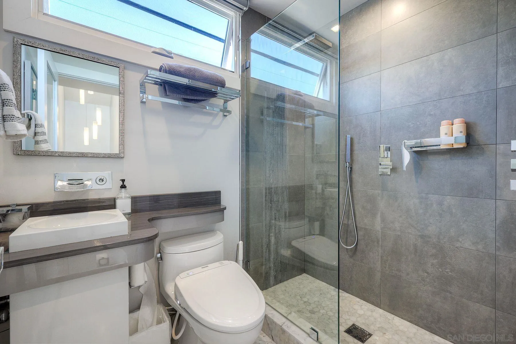 https://cdn.realtyfeed.com/cdn/127/260018977/6307ed7cdd9f1dd930cd02e88d2e2f18.webp