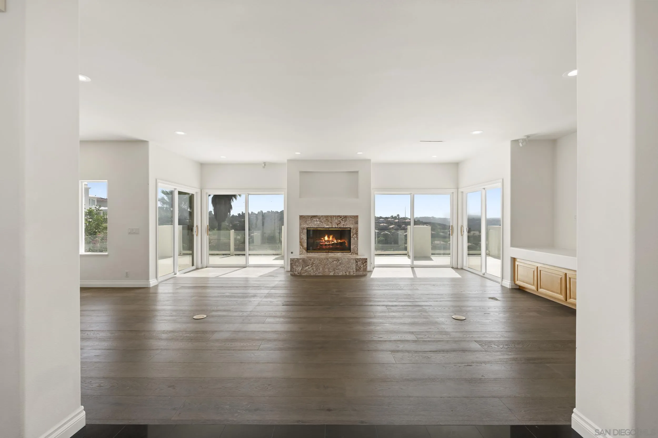 https://cdn.realtyfeed.com/cdn/127/260018980/030c1ee1941b03259e9a74e7dd9d7014.webp