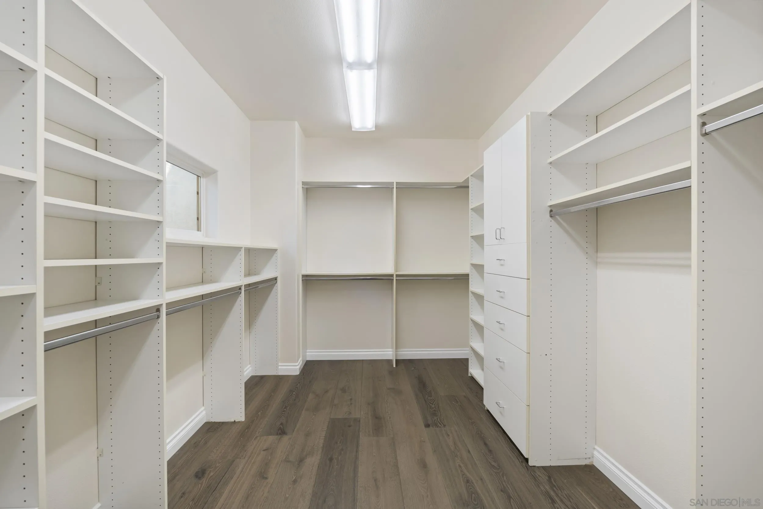 https://cdn.realtyfeed.com/cdn/127/260018980/202d31992a11c67864766988d264890e.webp