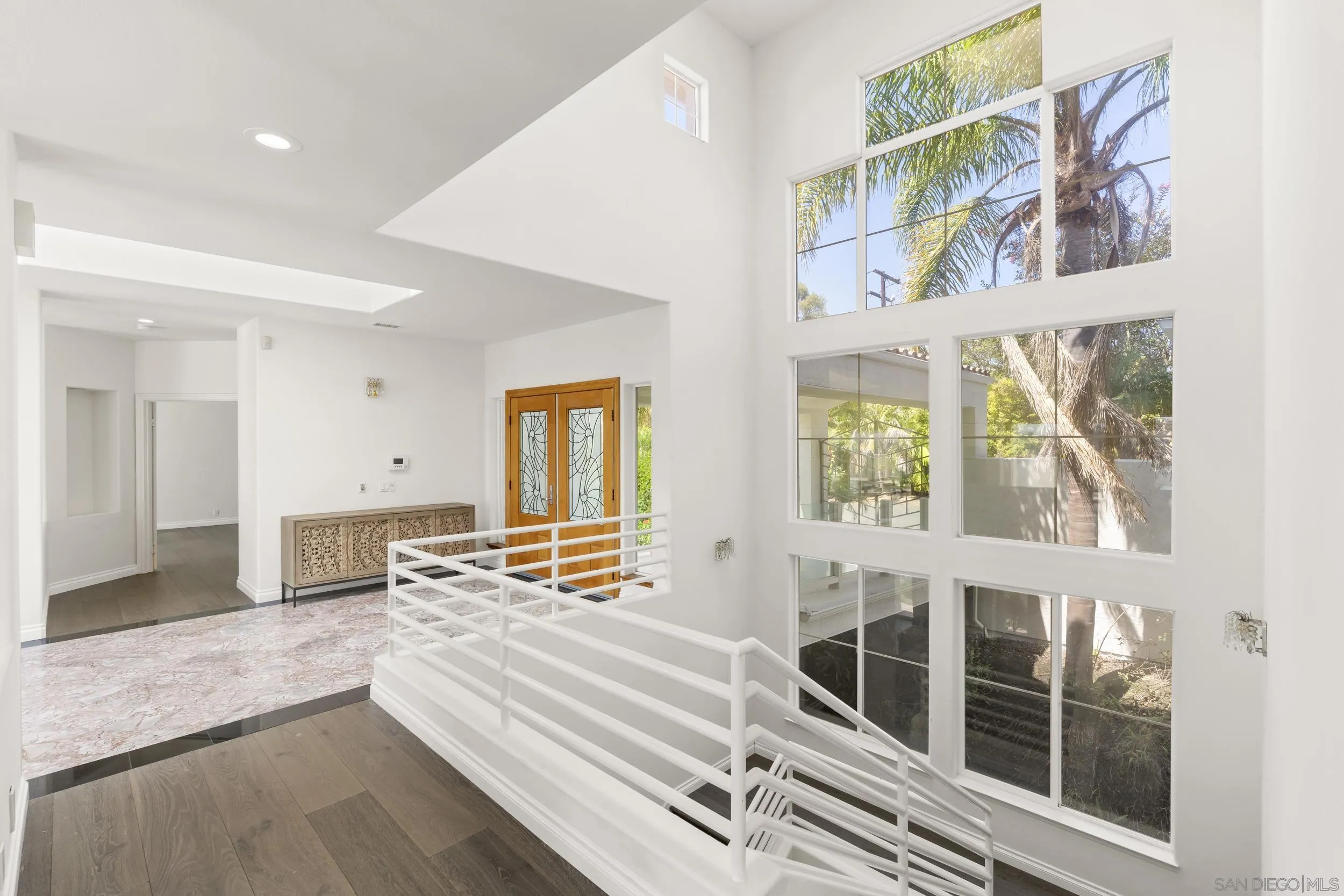 https://cdn.realtyfeed.com/cdn/127/260018980/514c802c559ef24f3456595cc95c8063.webp