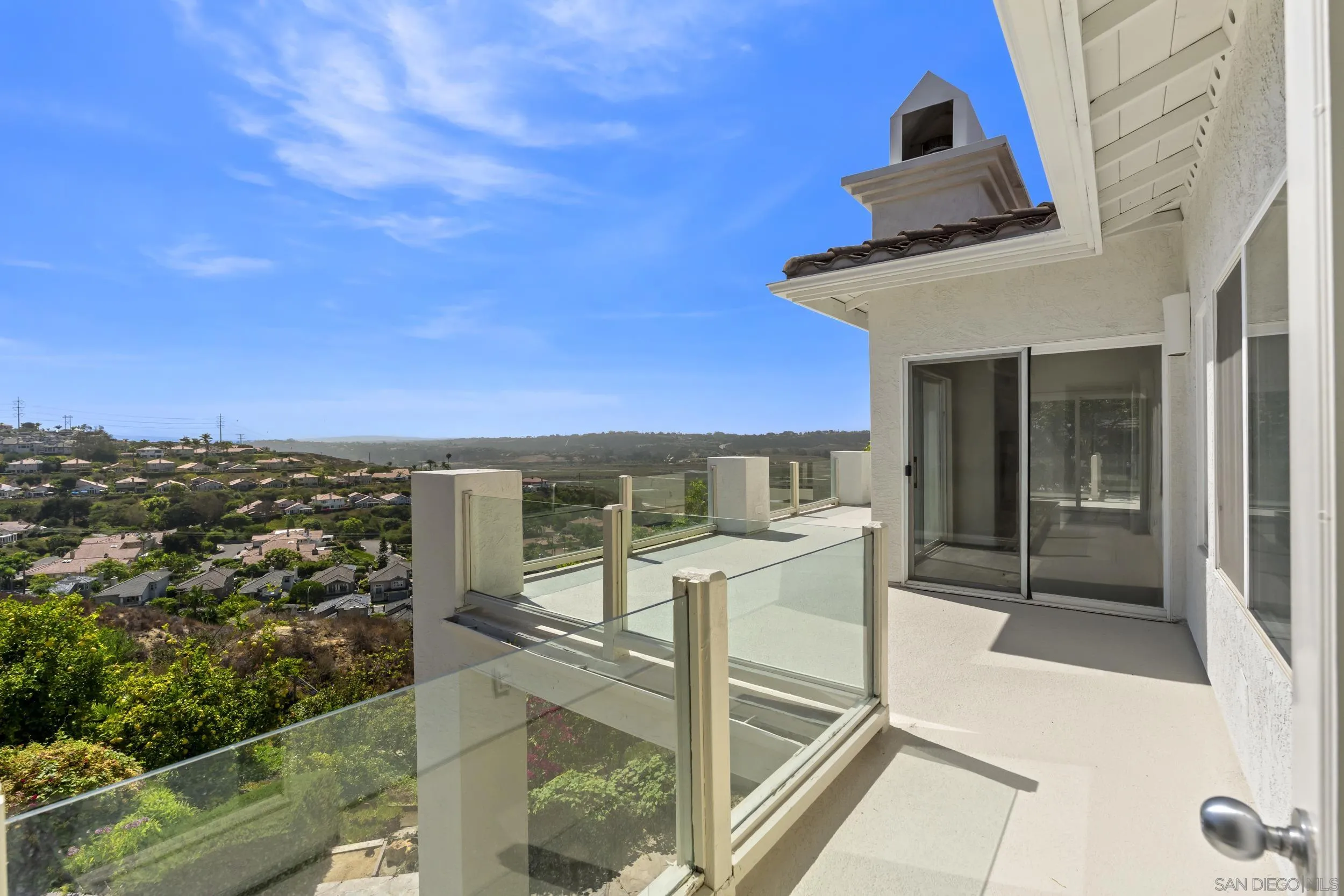 https://cdn.realtyfeed.com/cdn/127/260018980/e99eb231ded9762f242703e9a7fcc717.webp