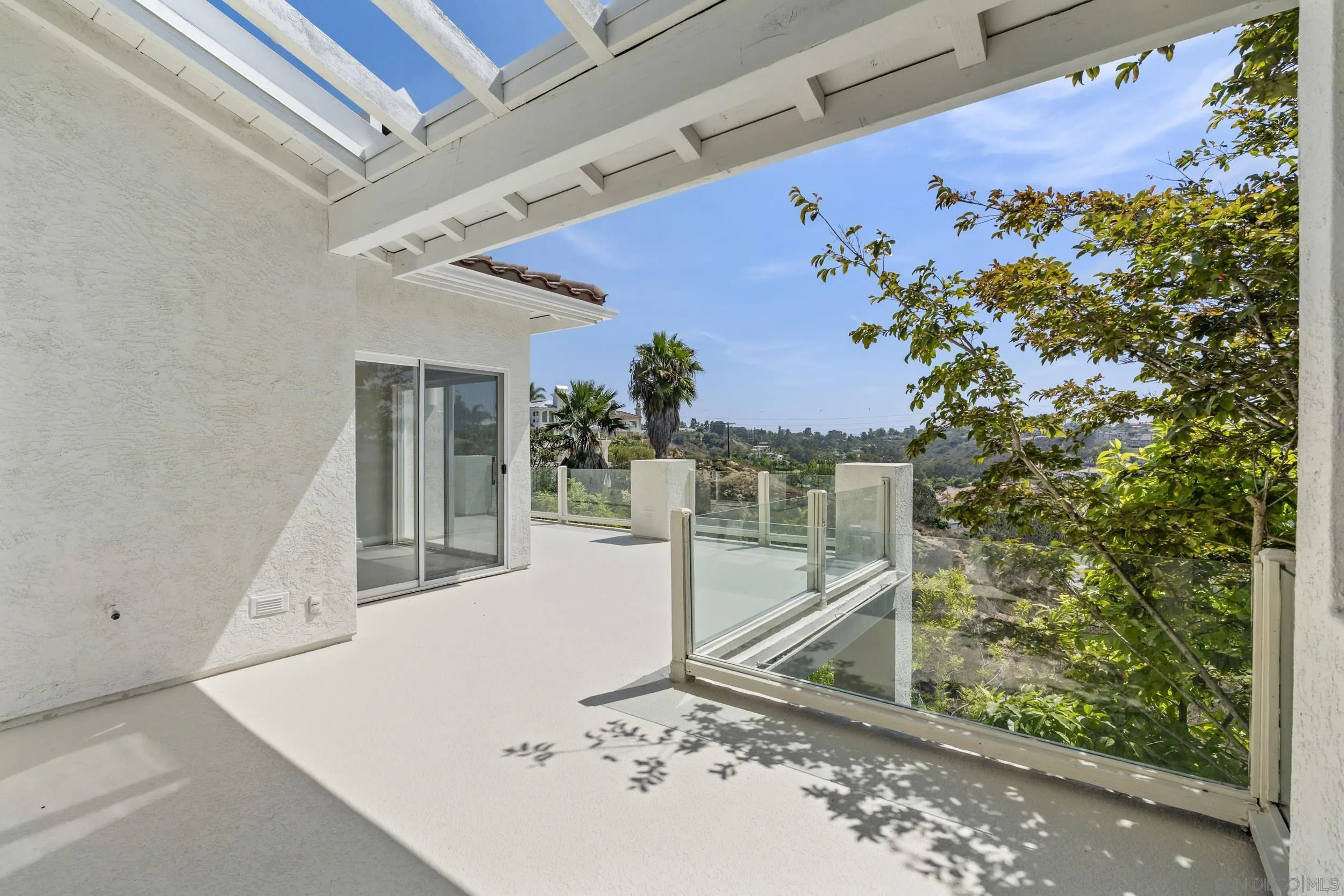 https://cdn.realtyfeed.com/cdn/127/260018980/ed12d14e200ec5ec1bd67c4c4657e4d1.webp