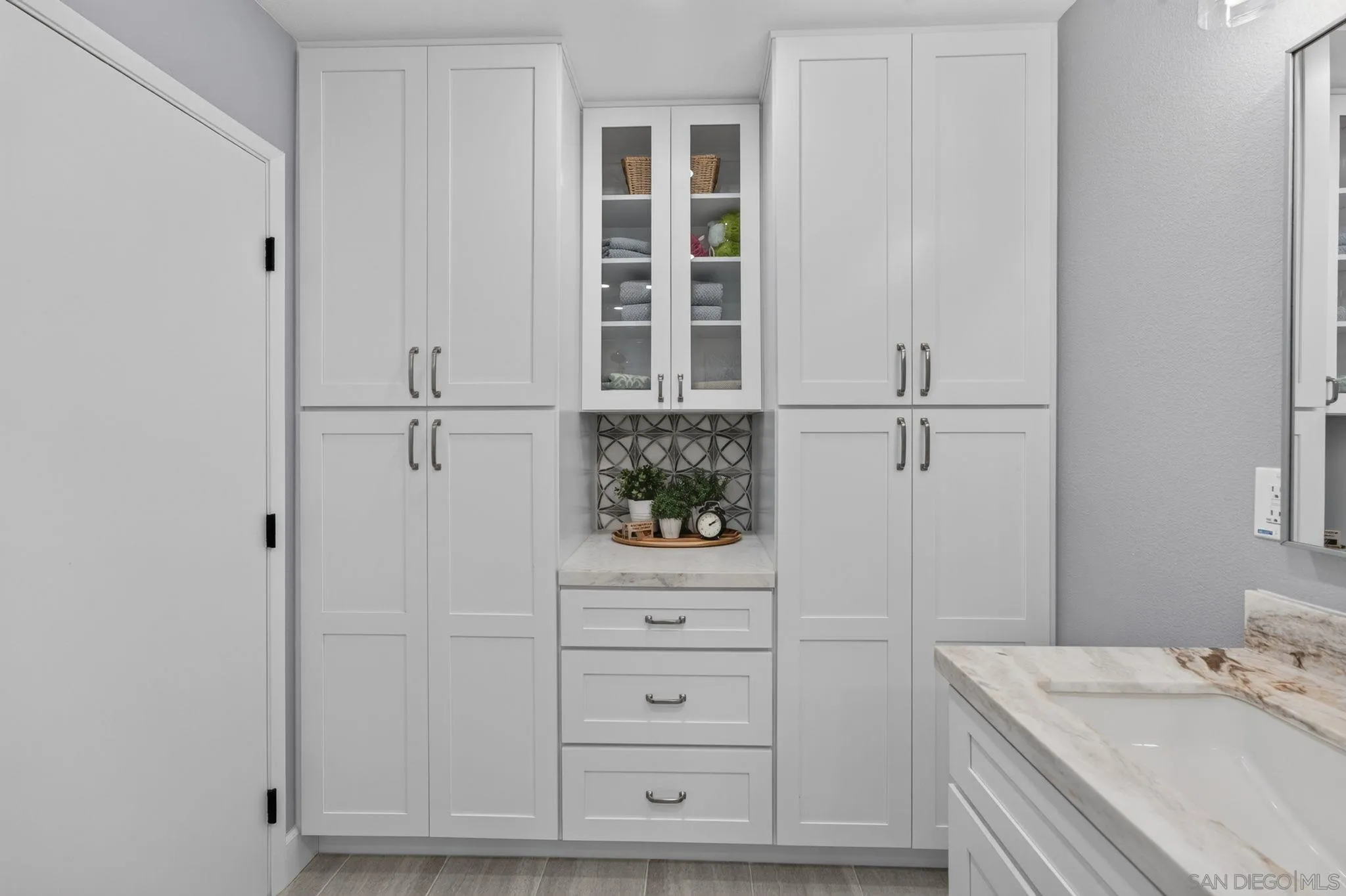 https://cdn.realtyfeed.com/cdn/127/260018987/3de33e2260105cae7bb508ac9868d7de.webp