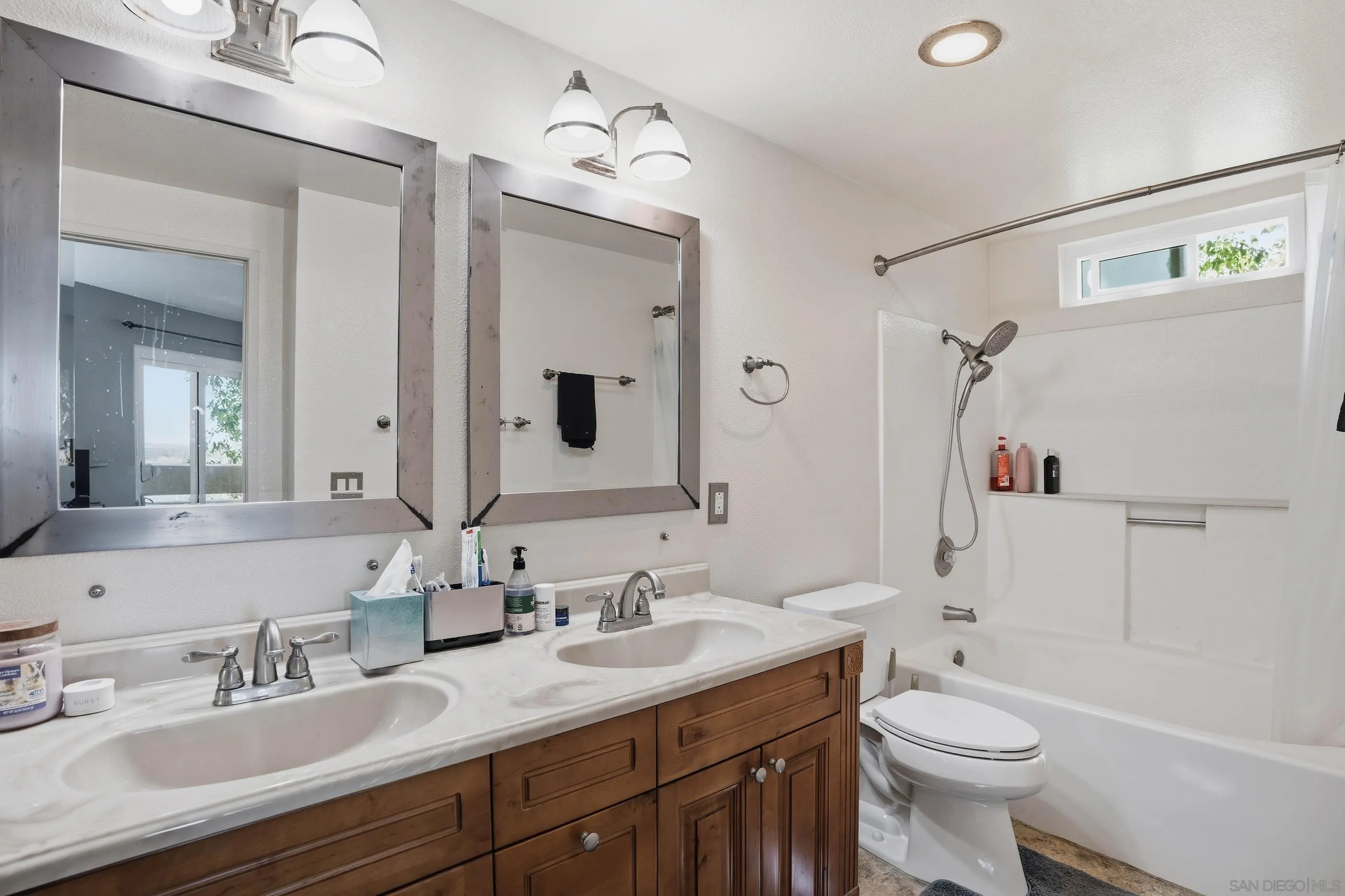 Photo #19: 260018990 Listing: Photo #19