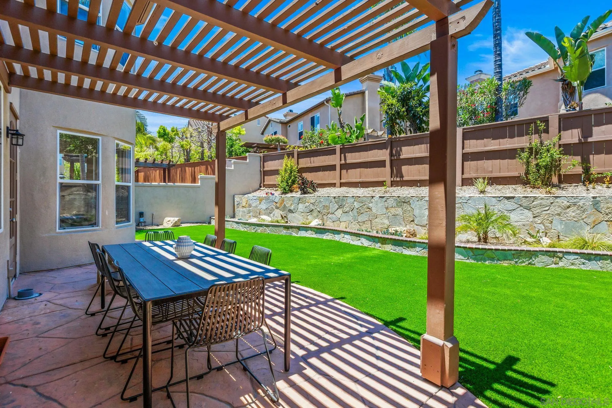 https://cdn.realtyfeed.com/cdn/127/260018991/5b683d993aee984e320f85de87e25606.webp