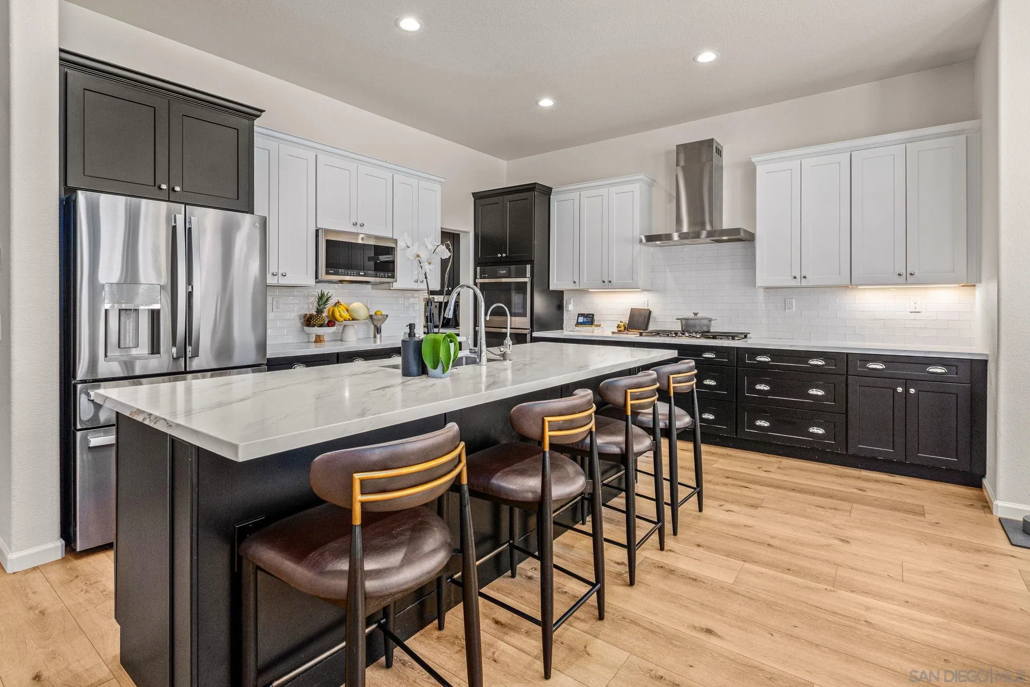 https://cdn.realtyfeed.com/cdn/127/260018991/65f86dbce3a33c21e2fe4d54514ac2cc.webp