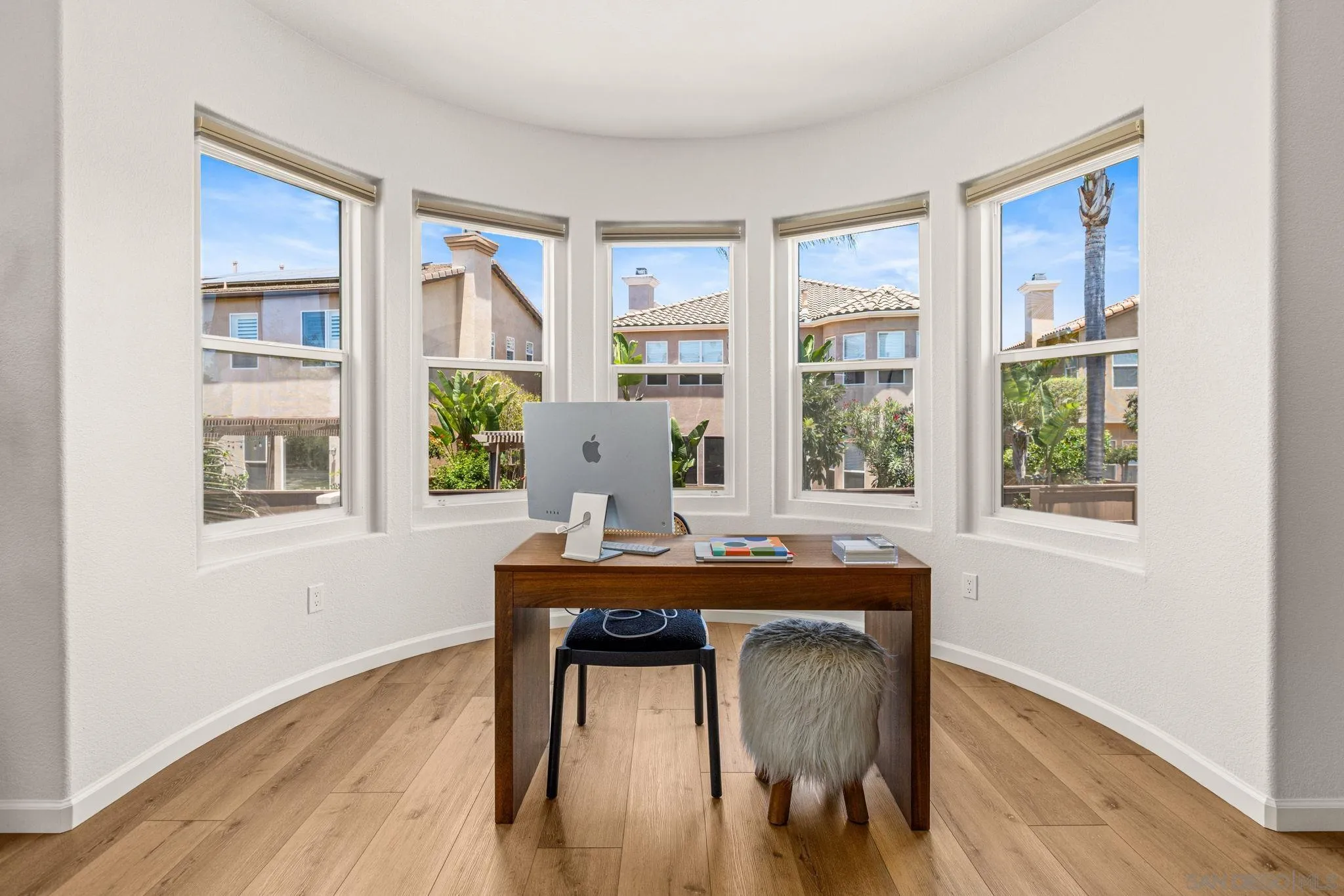 https://cdn.realtyfeed.com/cdn/127/260018991/c53ba707ac24515f03c91afb2156091a.webp