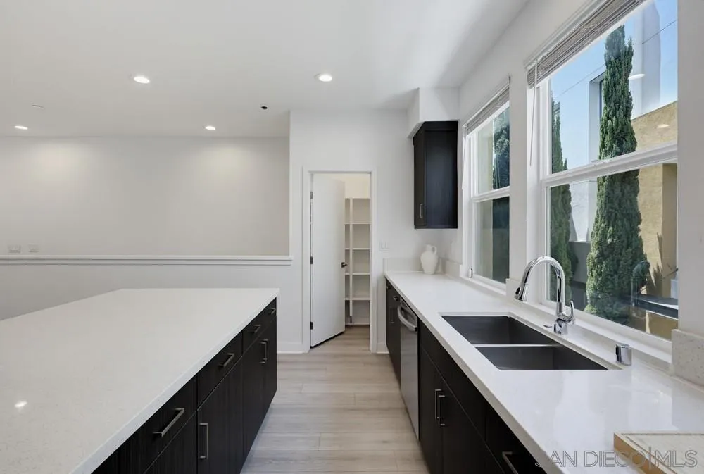 Photo #27: 260018993 Listing: Photo #27
