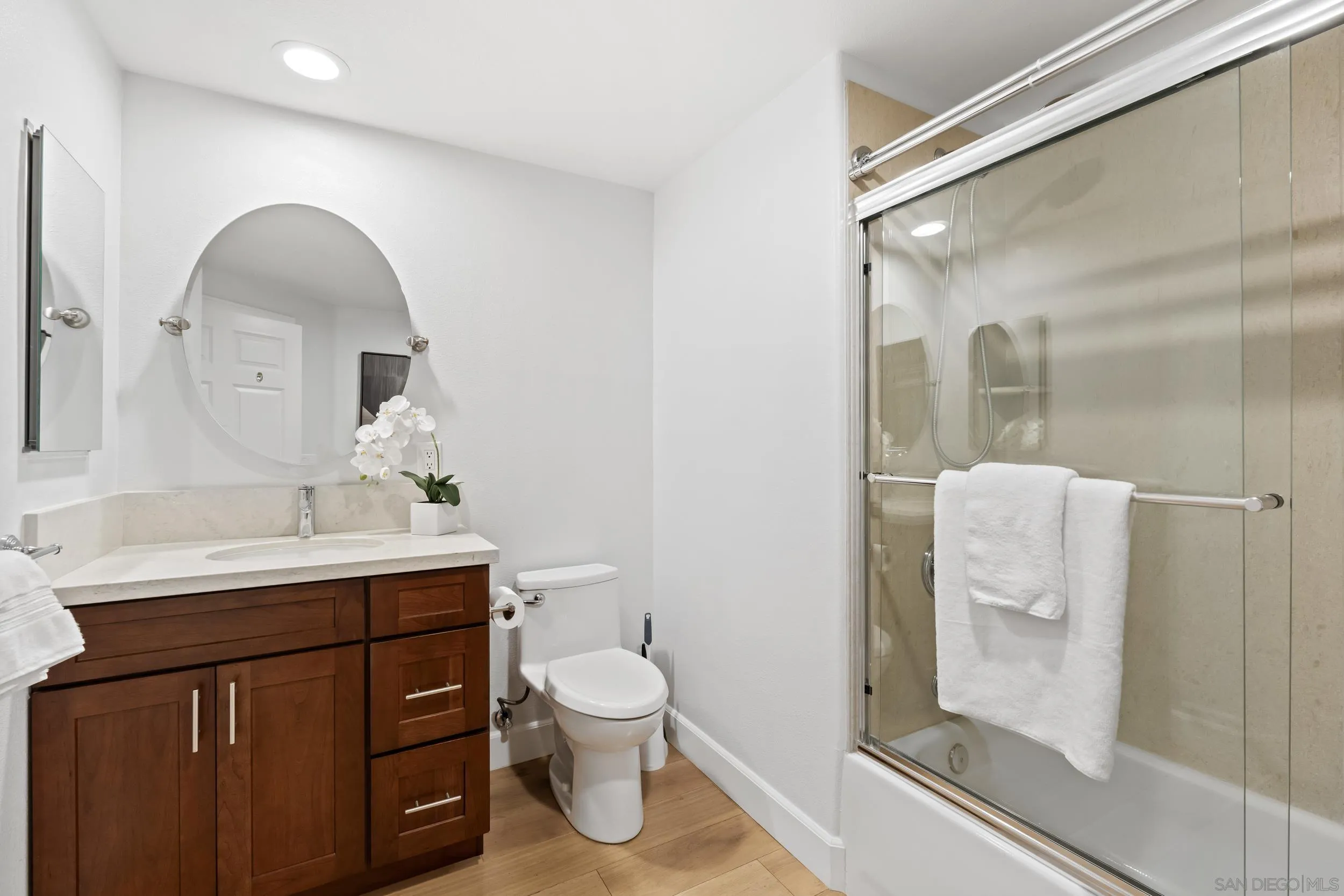 https://cdn.realtyfeed.com/cdn/127/260018996/5bc5315a4bf8fb5055cad4ff148fa837.webp