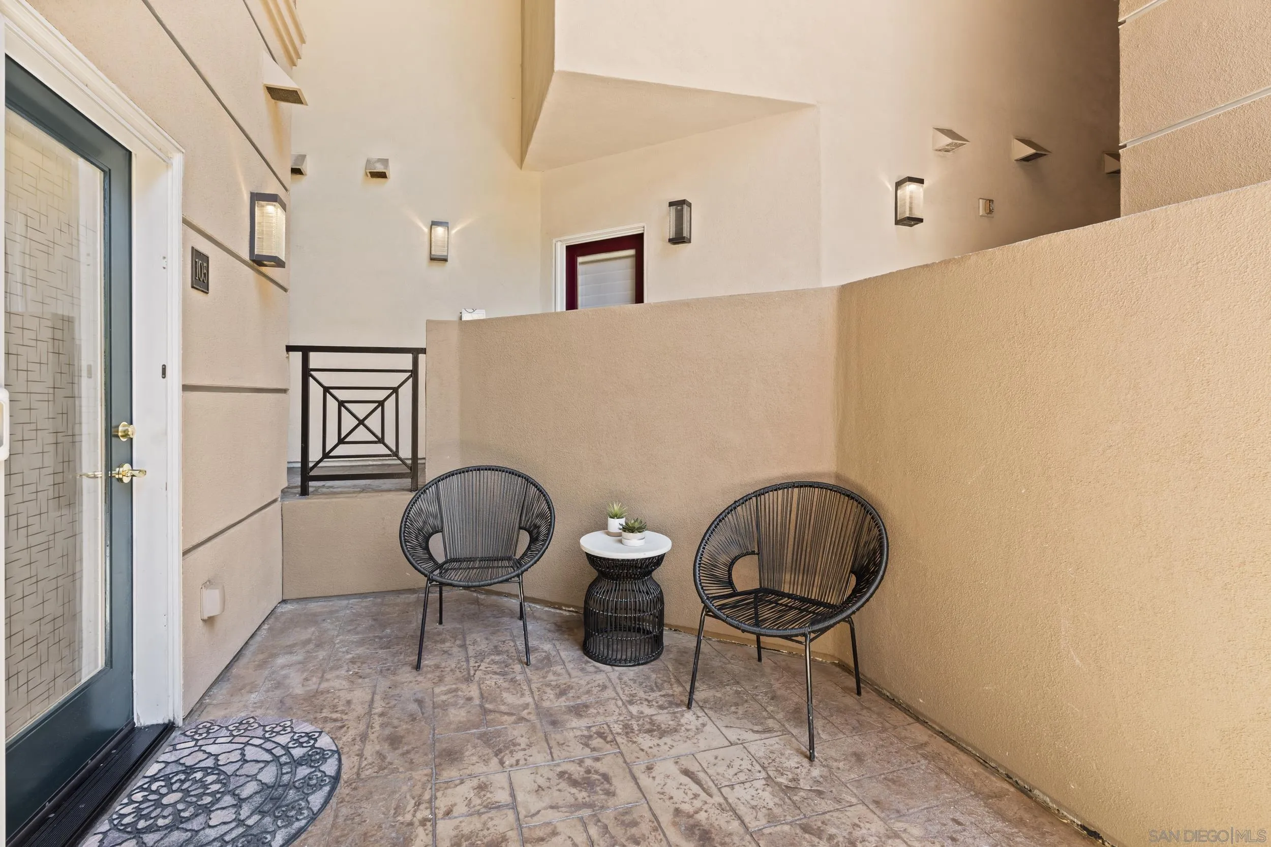 https://cdn.realtyfeed.com/cdn/127/260018996/68fdc71f6df206569735a5b8e178e191.webp
