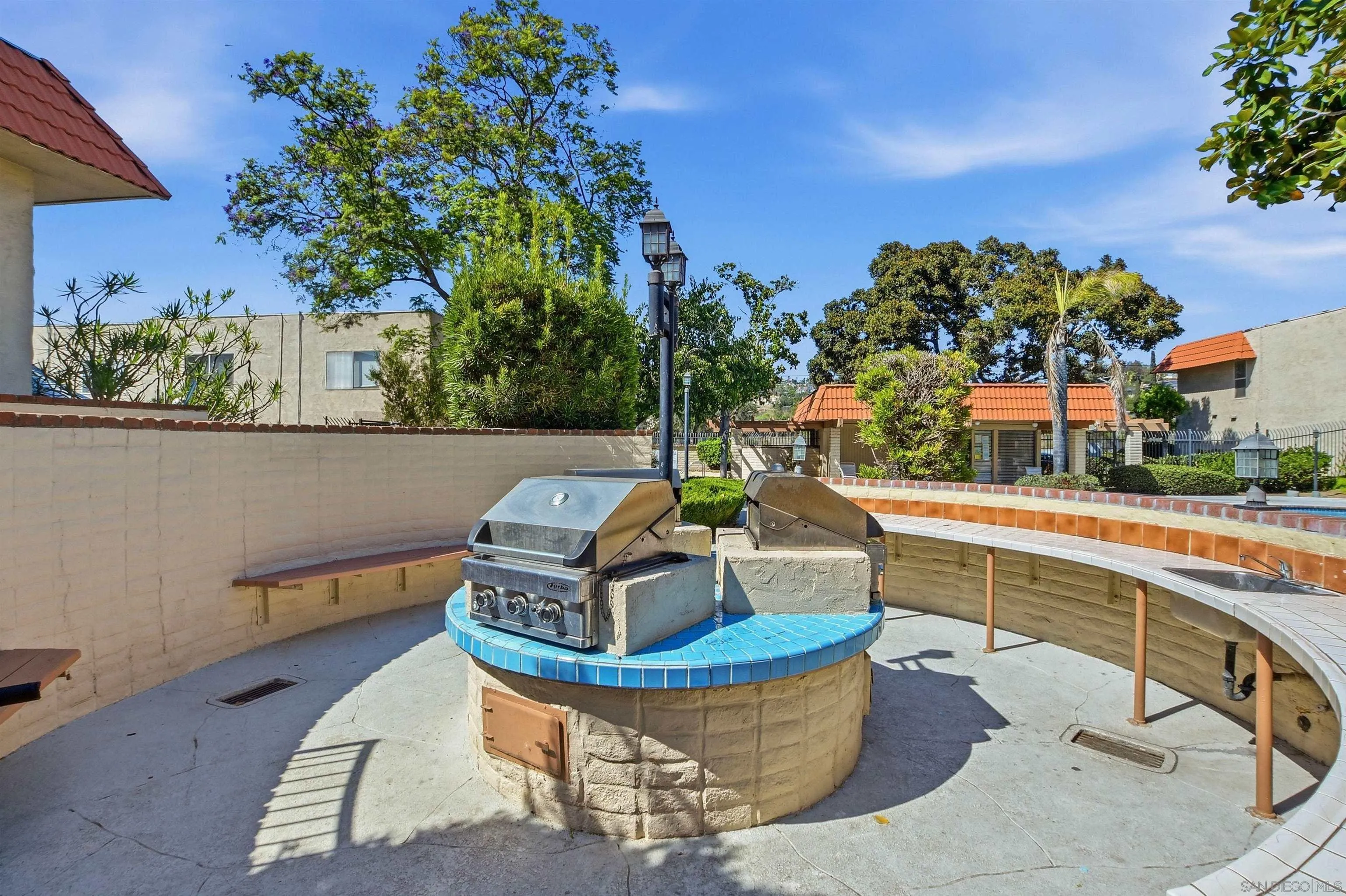 https://cdn.realtyfeed.com/cdn/127/260019004/5a647cbf806242e507c79628963e7cc6.webp