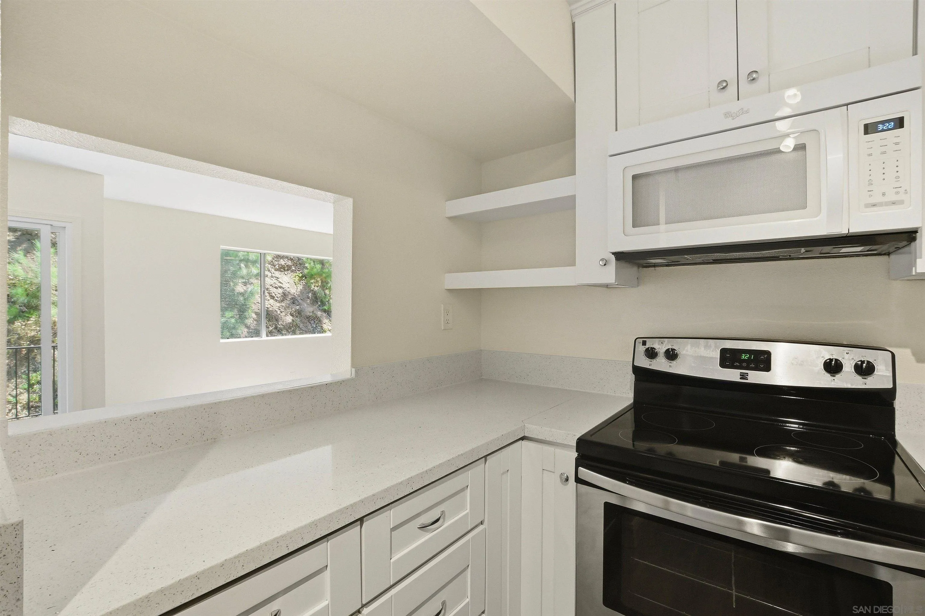 https://cdn.realtyfeed.com/cdn/127/260019004/f11ecabac4270161c2ffda4a21e39fad.webp