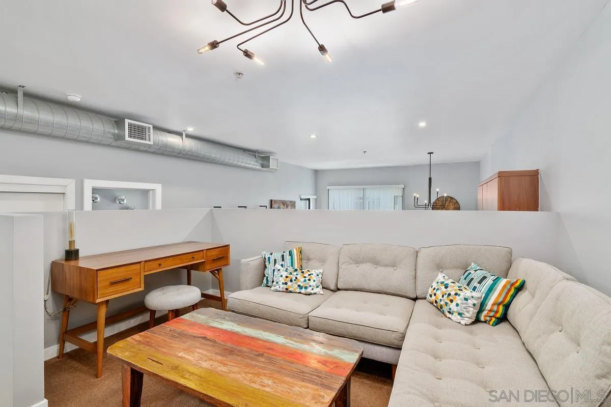 Photo #12: 260019005 Listing: Photo #12