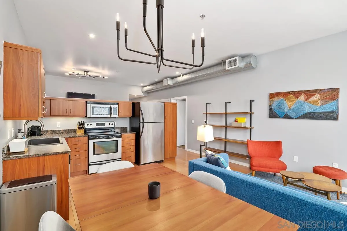 Photo #5: 260019005 Listing: Photo #5
