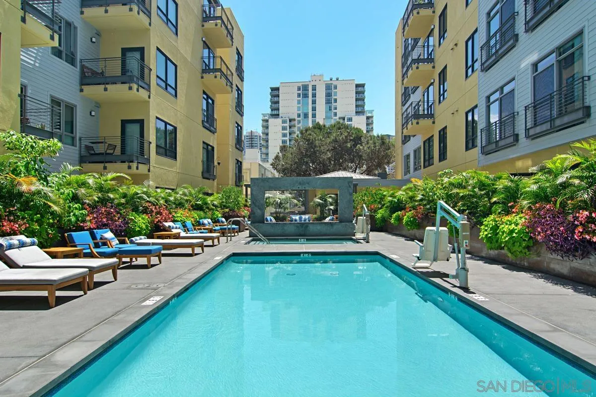Photo #40: 260019005 Listing: Photo #40