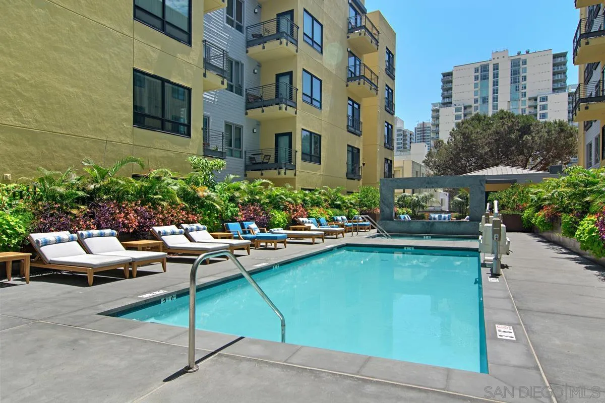 Photo #39: 260019005 Listing: Photo #39